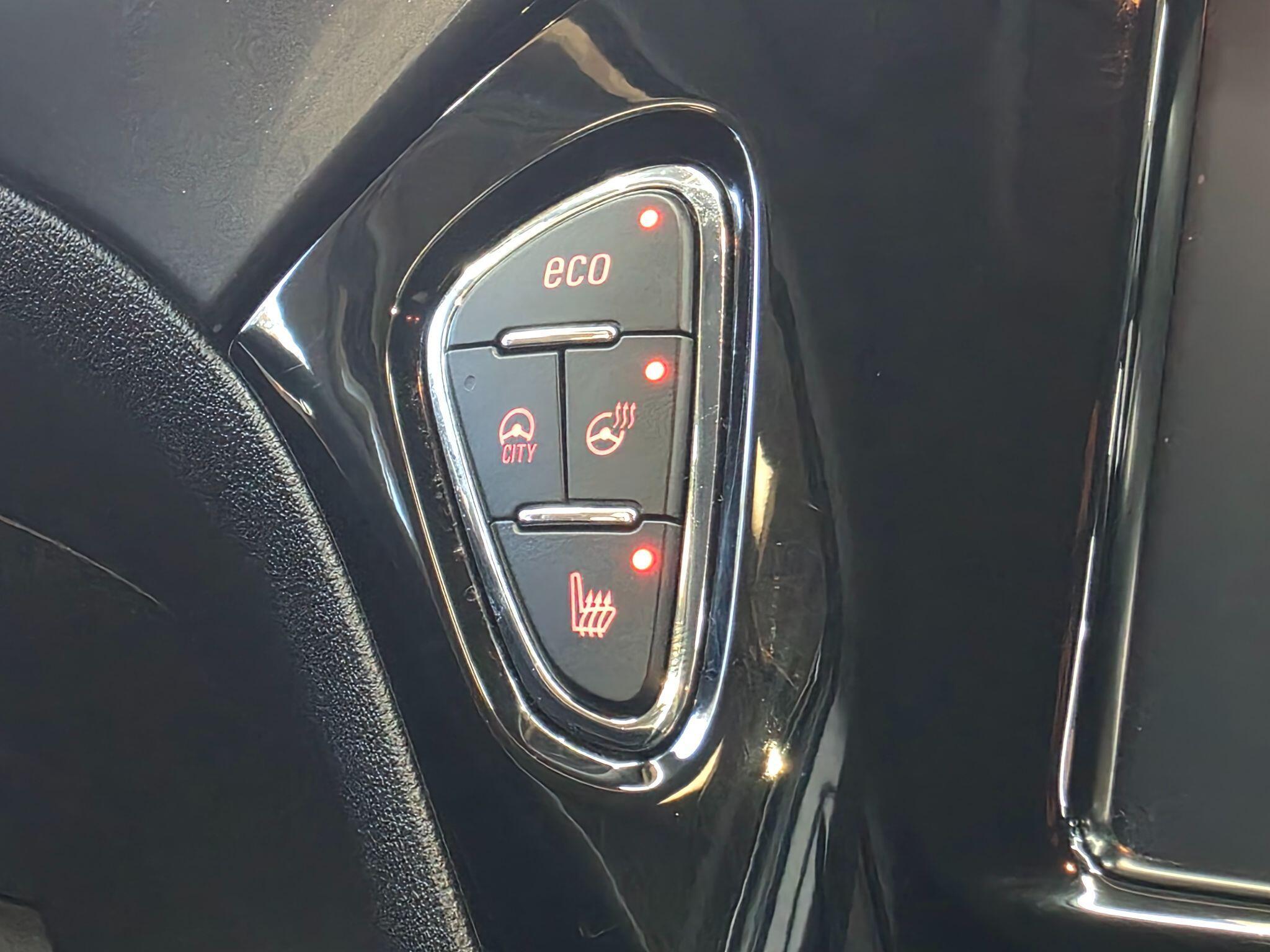 Vauxhall Corsa - Image 17