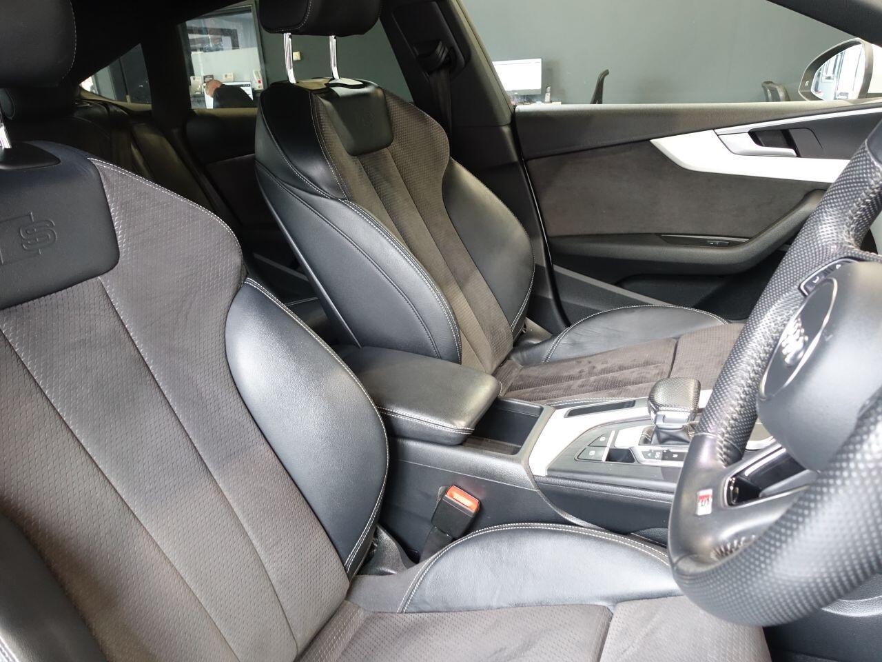 Audi A5 - Image 13