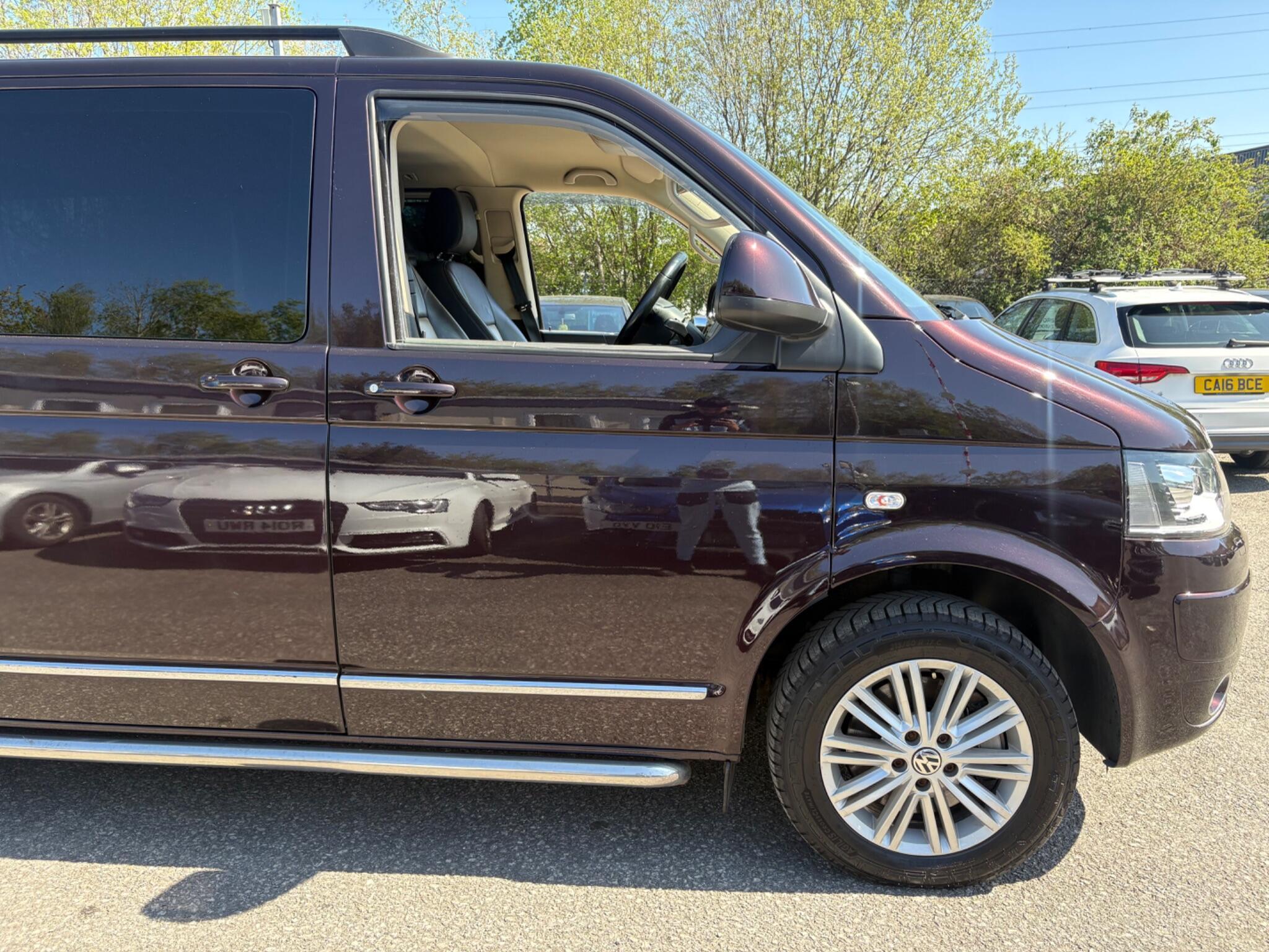 Volkswagen CARAVELLE - Image 23