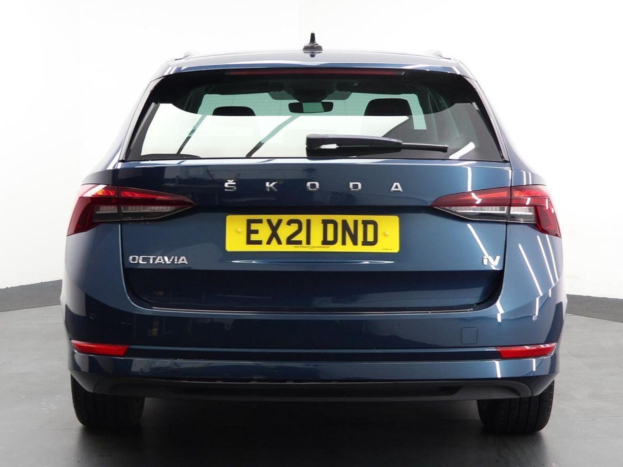 Skoda Octavia - Image 11