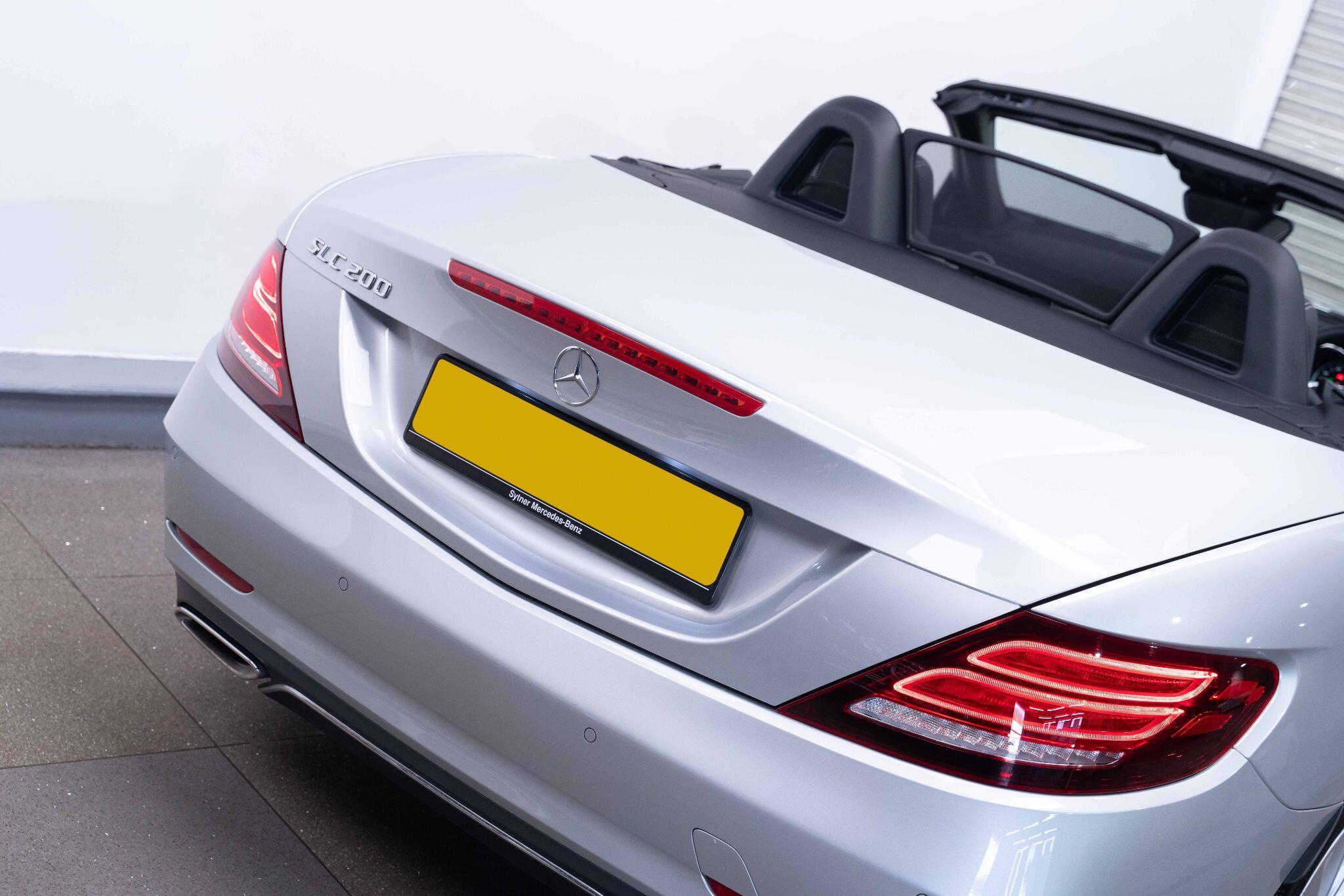 Mercedes SLC - Image 33