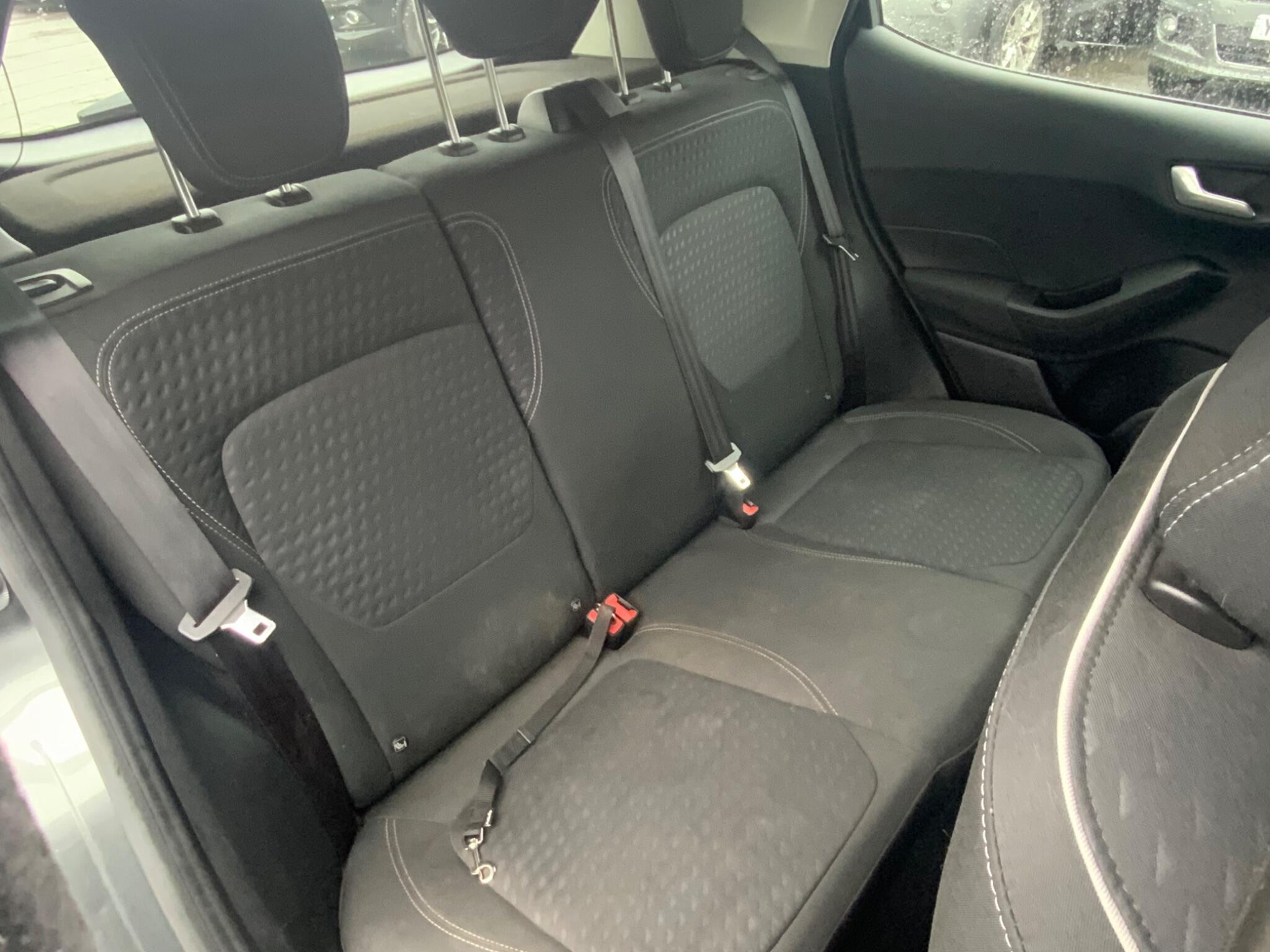 Ford Fiesta - Image 22