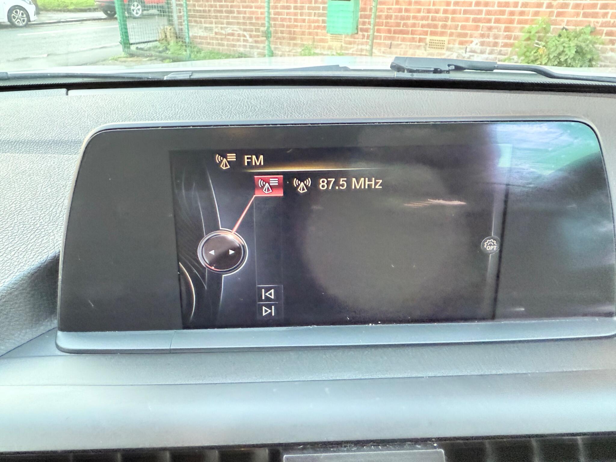 BMW 1 Series - Image 19