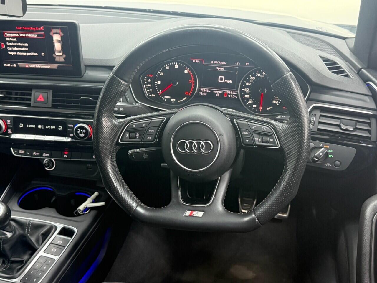 Audi A4 - Image 17