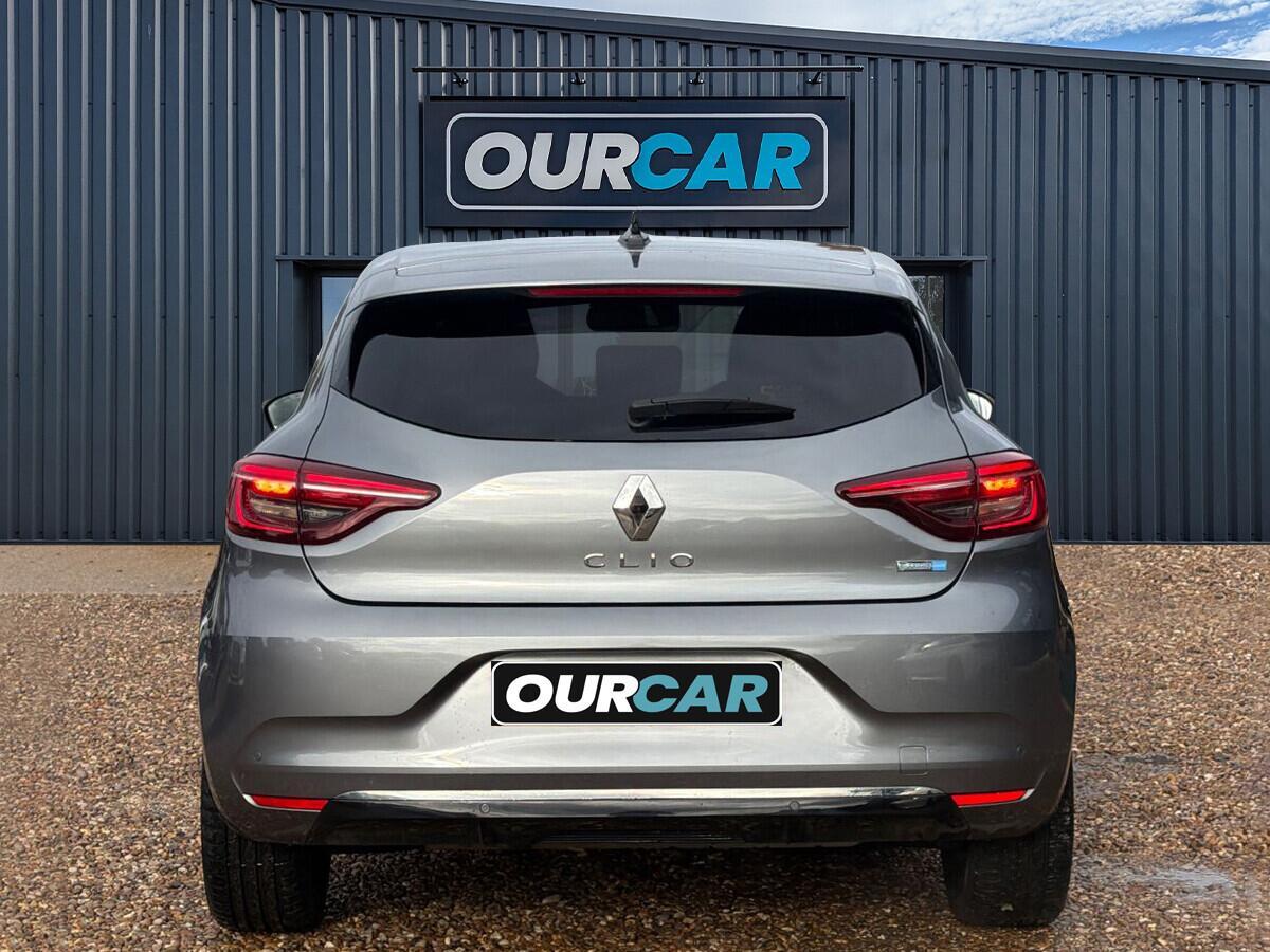 Renault Clio - Image 5