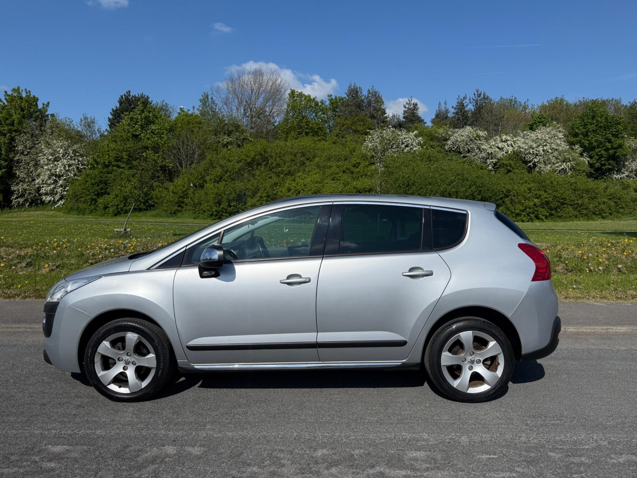 Peugeot 3008 - Image 6