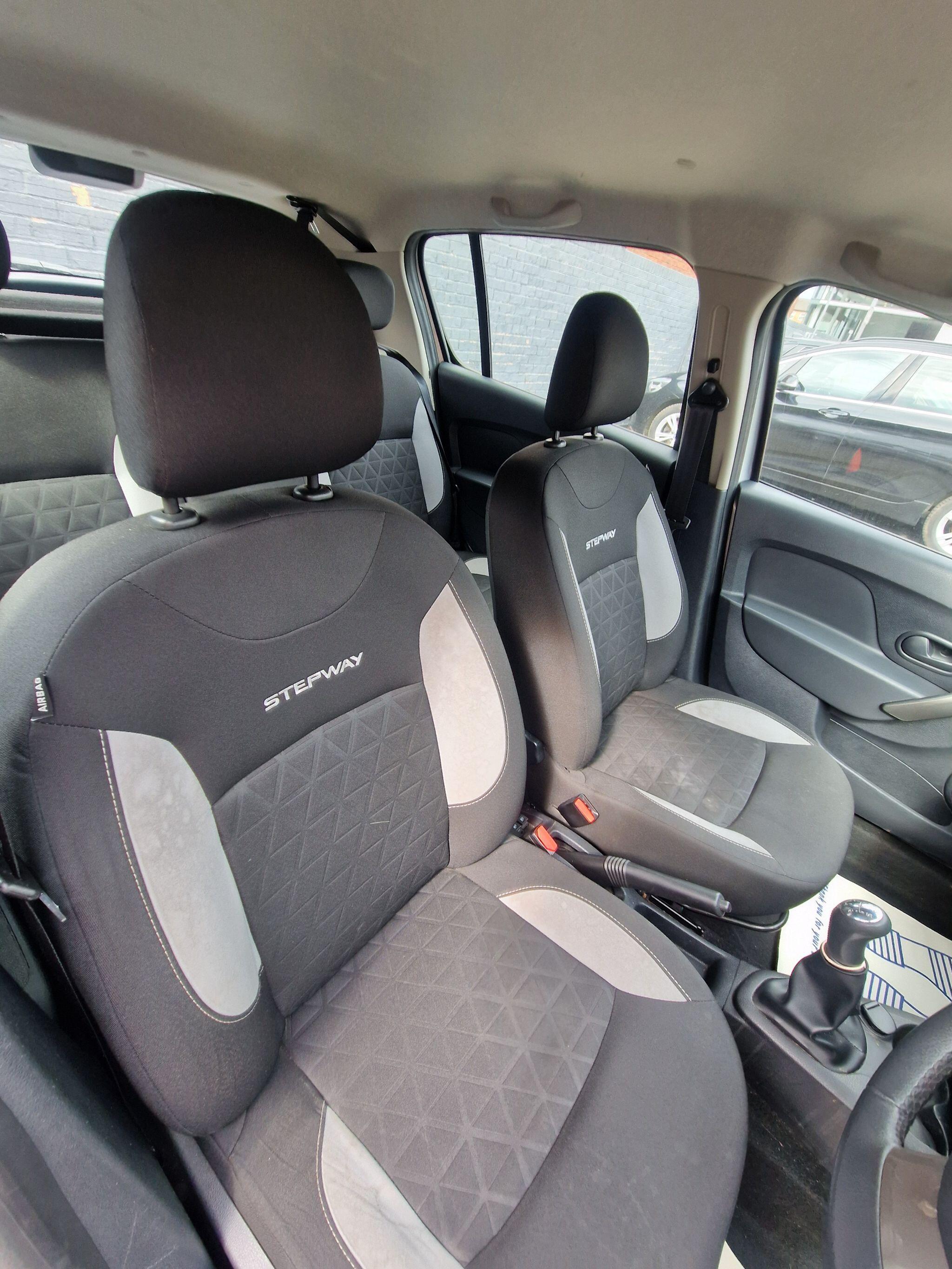 Dacia Sandero Stepway - Image 28