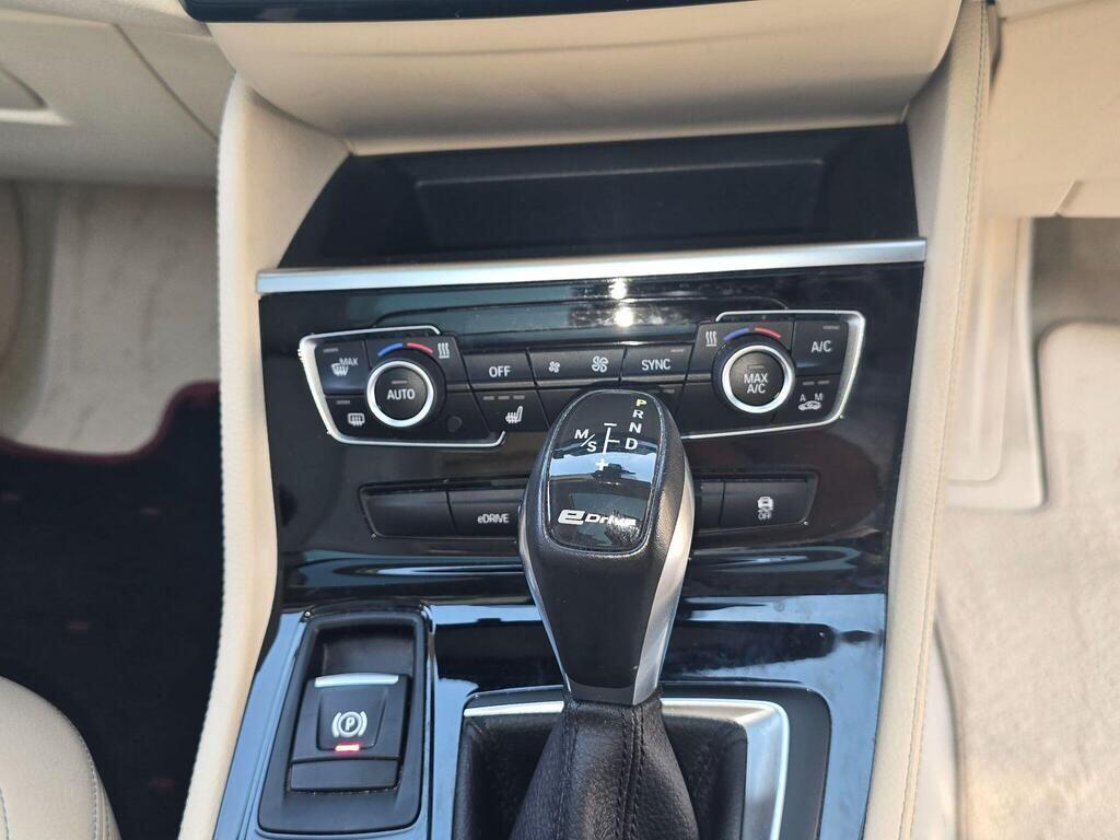 BMW 2 SERIES ACTIVE TOURER - Image 15