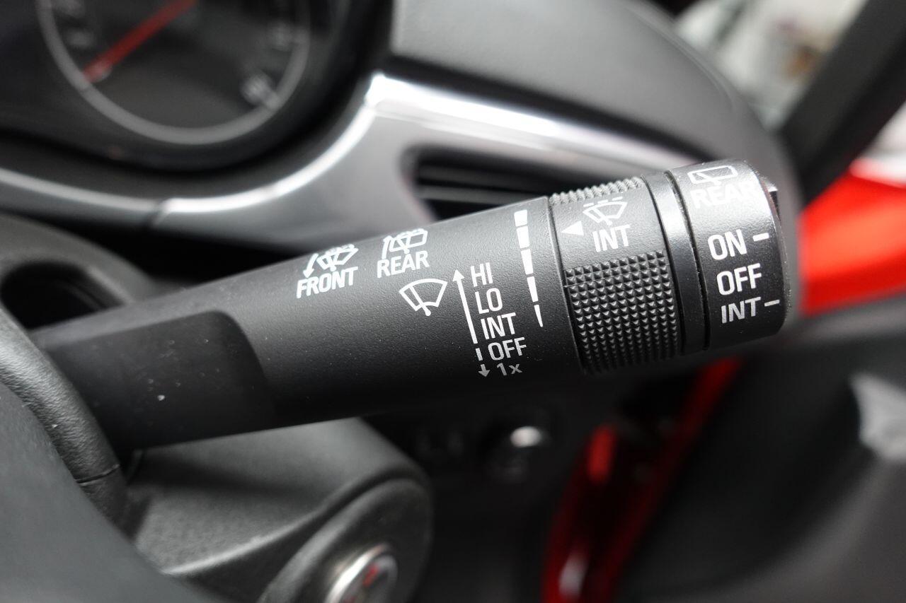 Vauxhall Corsa - Image 32