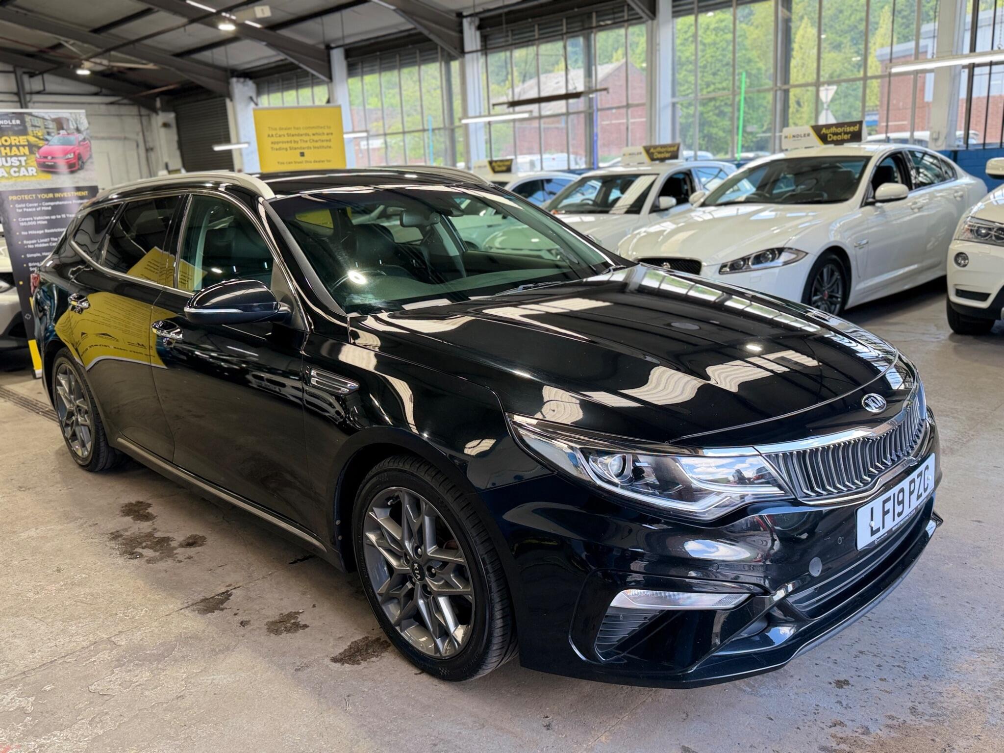 Kia Optima - Image 56
