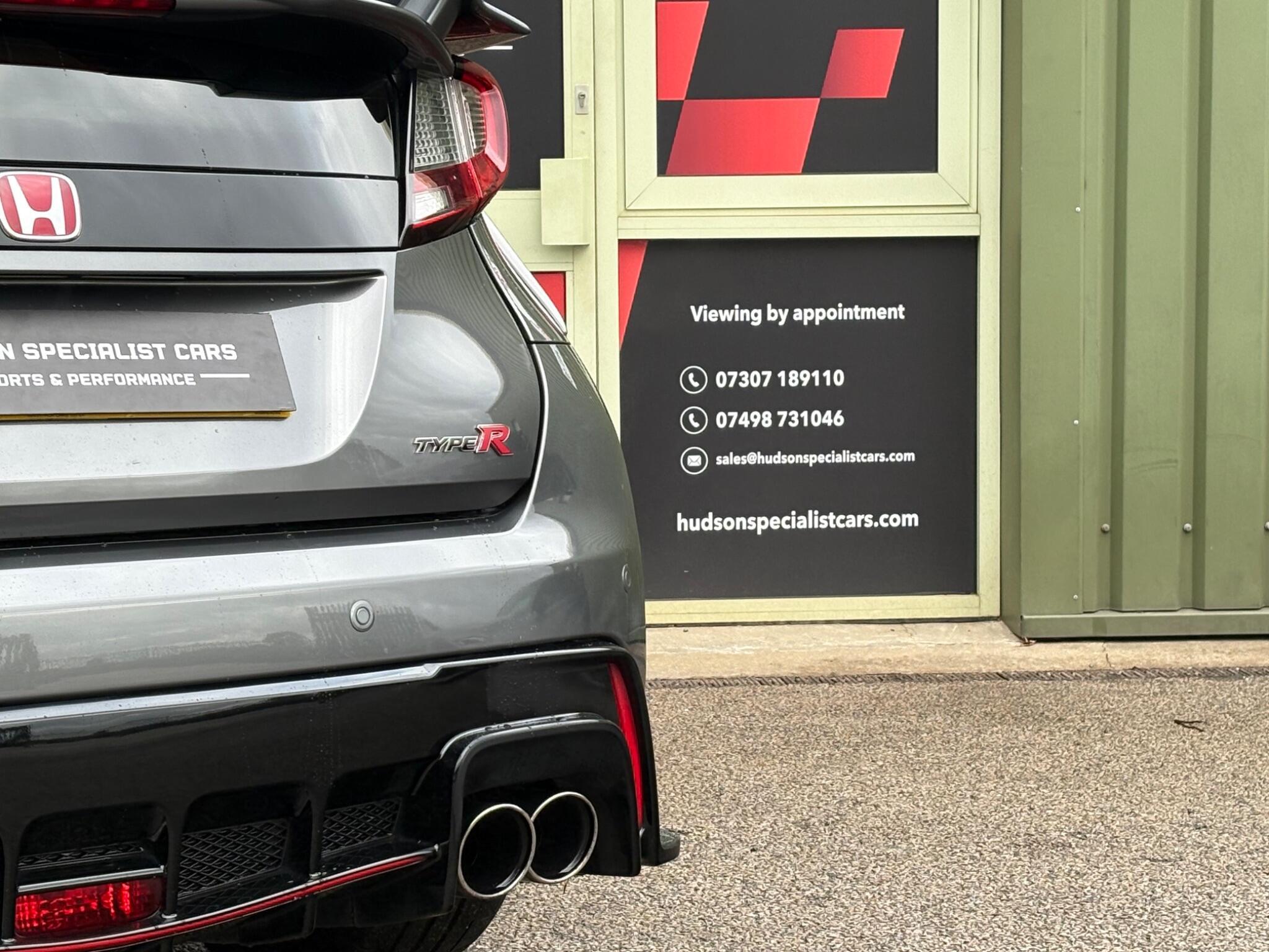 Honda Civic - Image 11