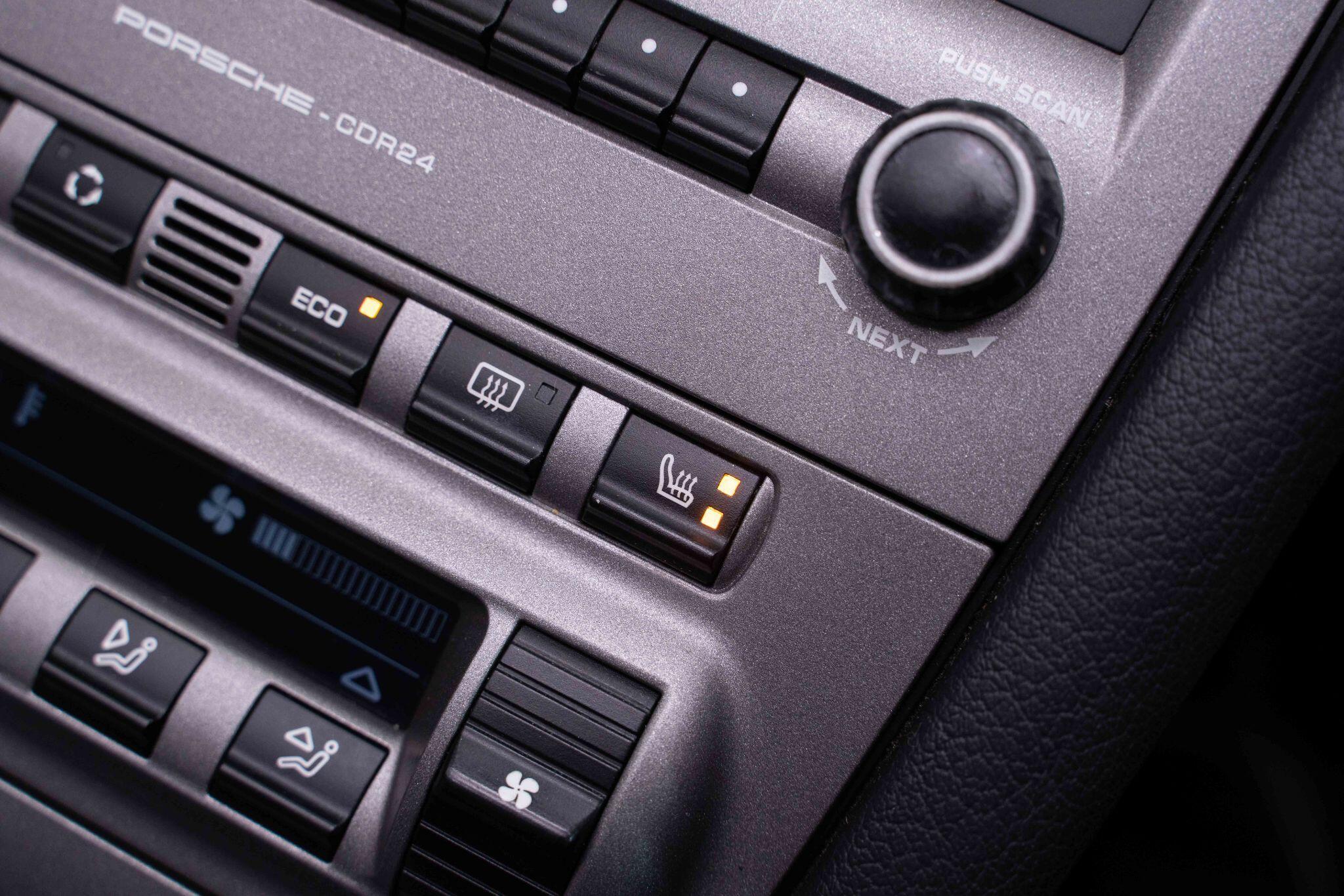 Porsche Boxster - Image 16