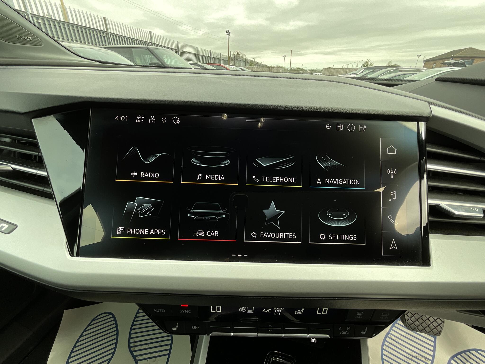 Audi Q4 E-Tron - Image 16