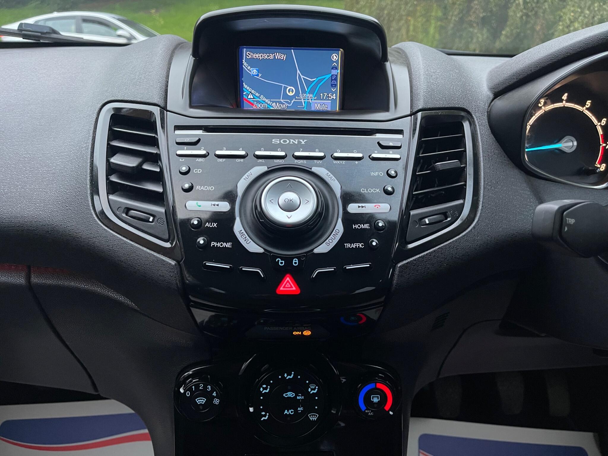 Ford Fiesta - Image 62