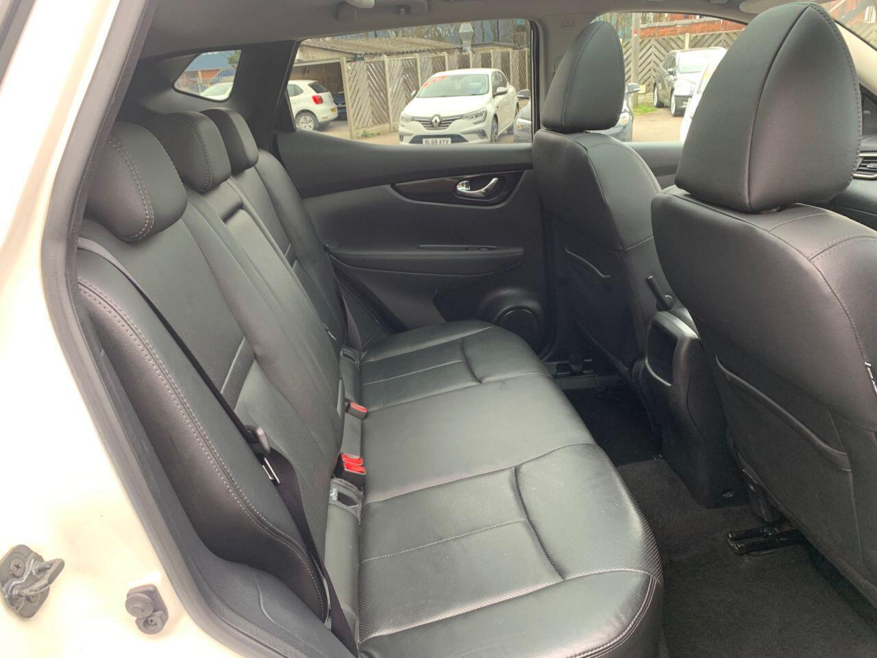 Nissan Qashqai - Image 27