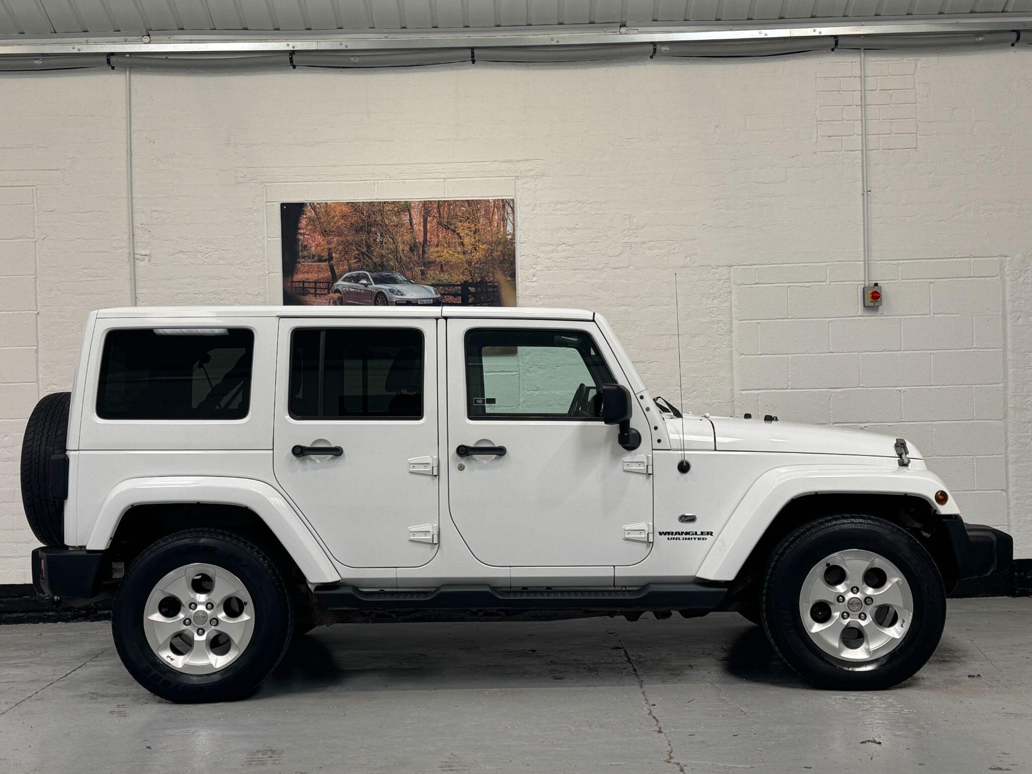 Jeep Wrangler - Image 13
