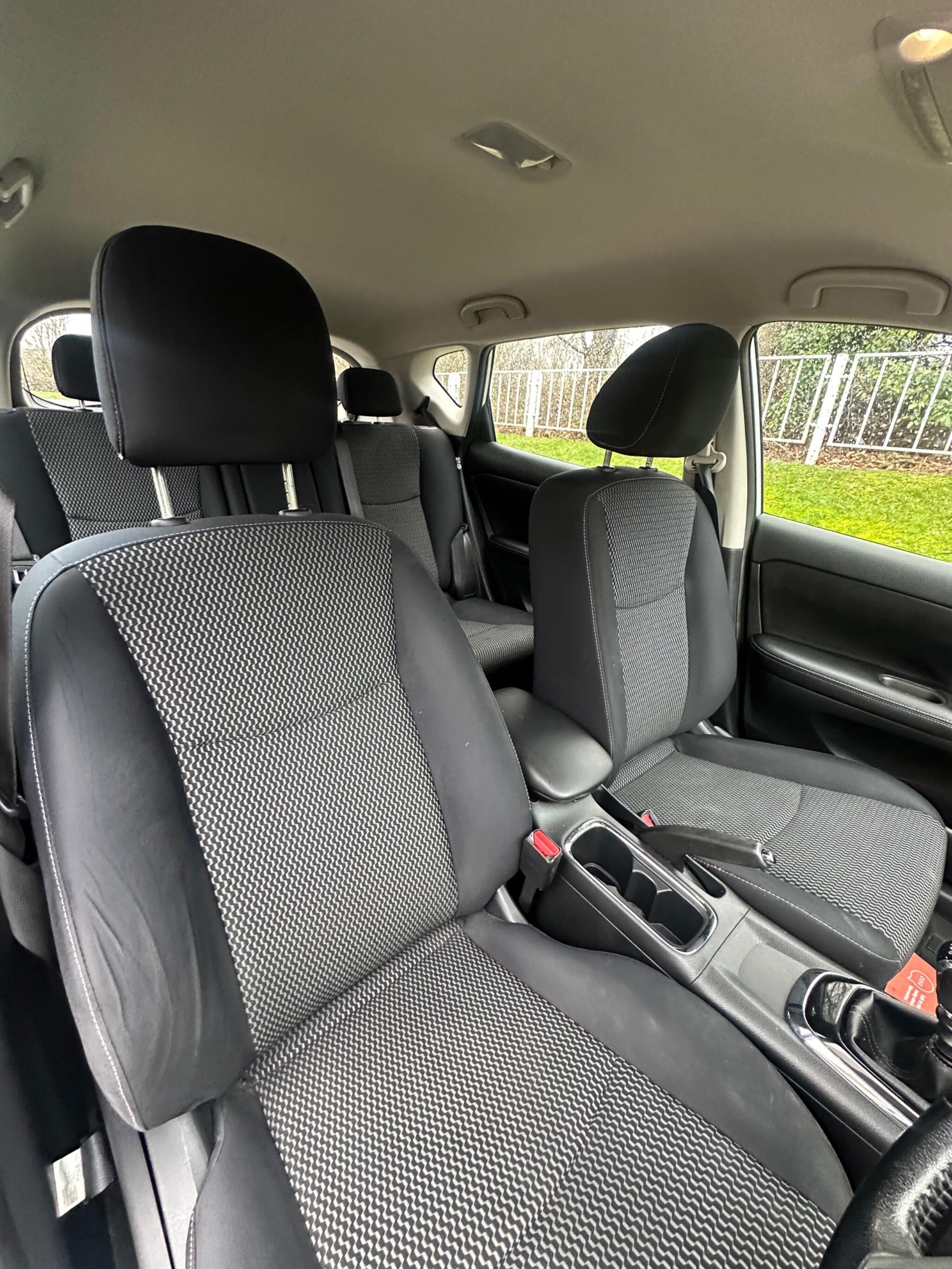 Nissan Pulsar - Image 22