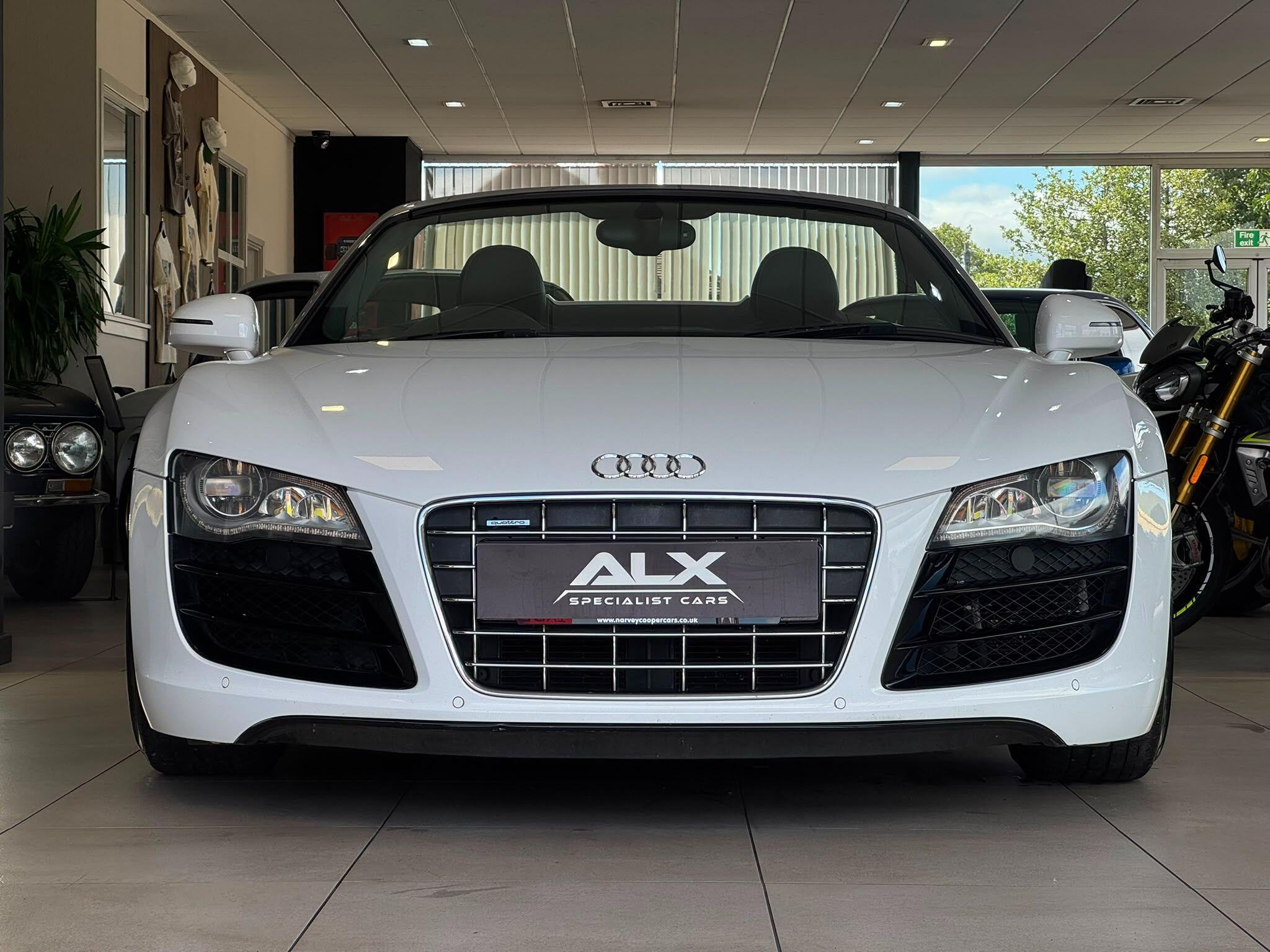 Audi R8 - Image 9