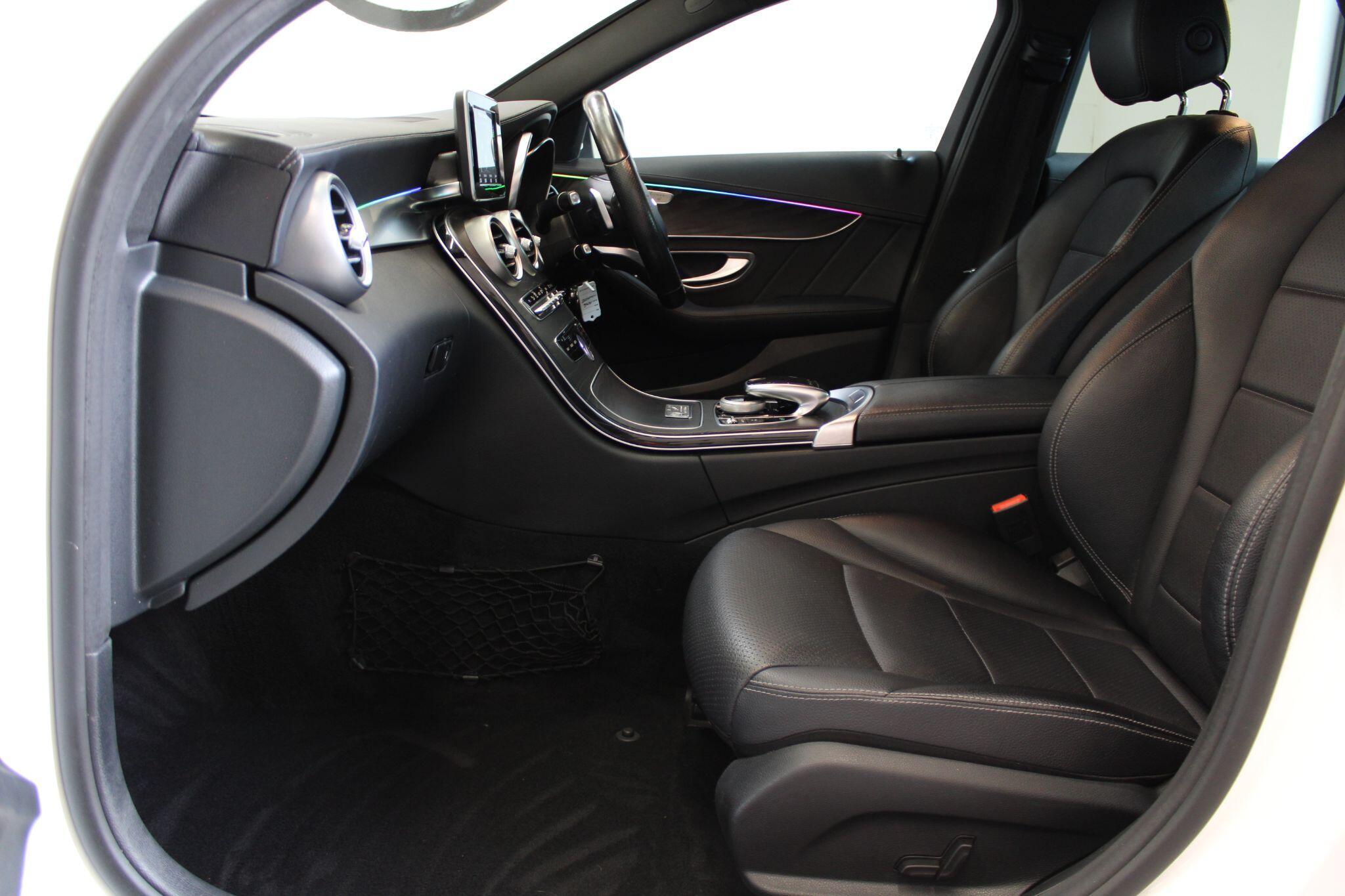 Mercedes C Class - Image 33