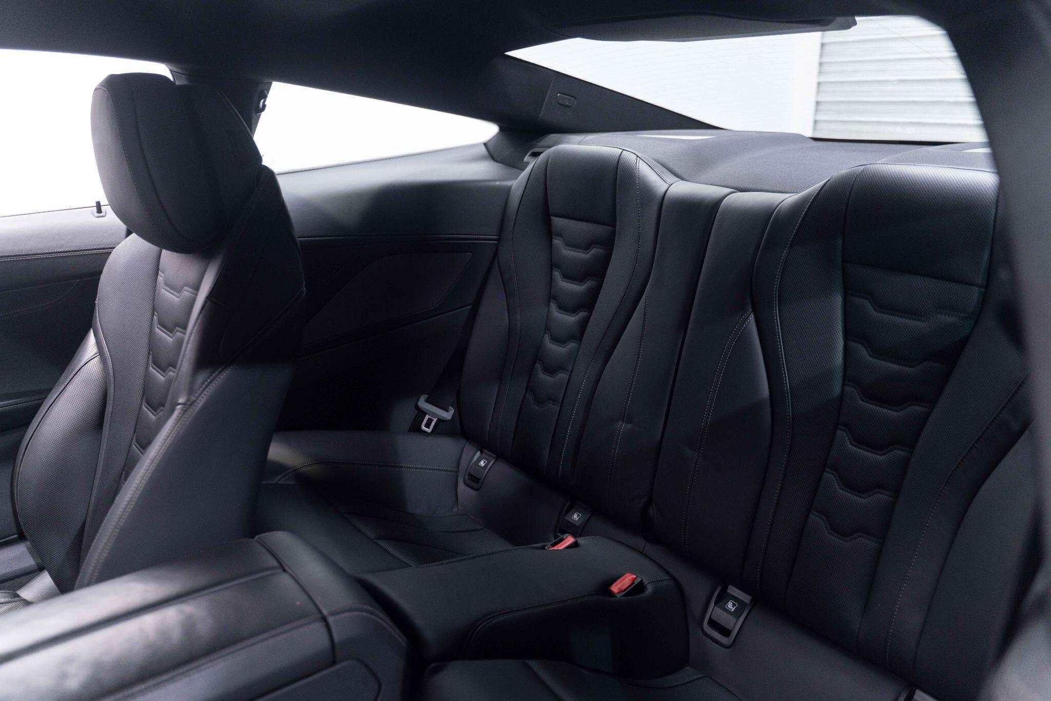 BMW 8 Series - Image 12