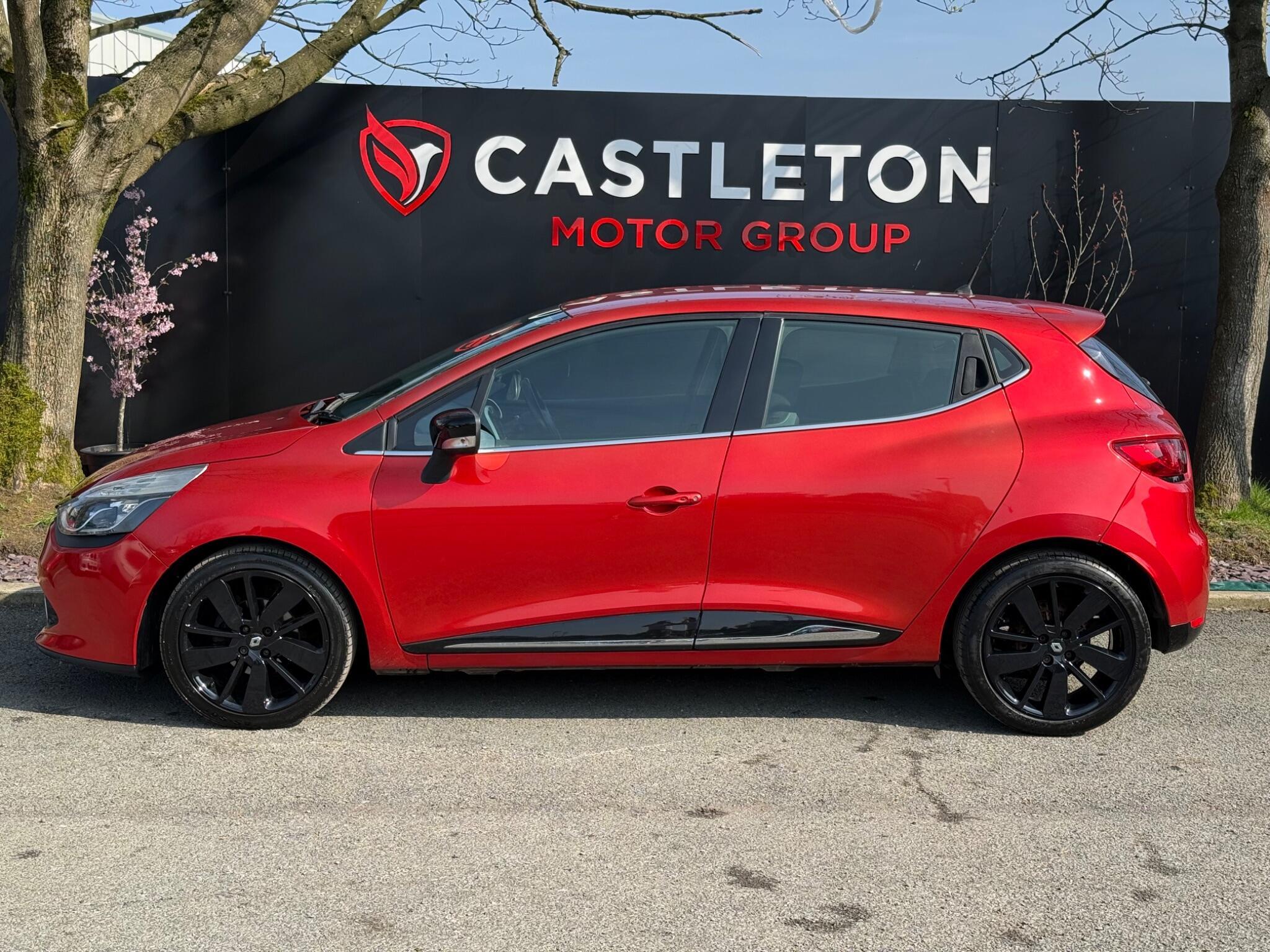 Renault Clio - Image 8