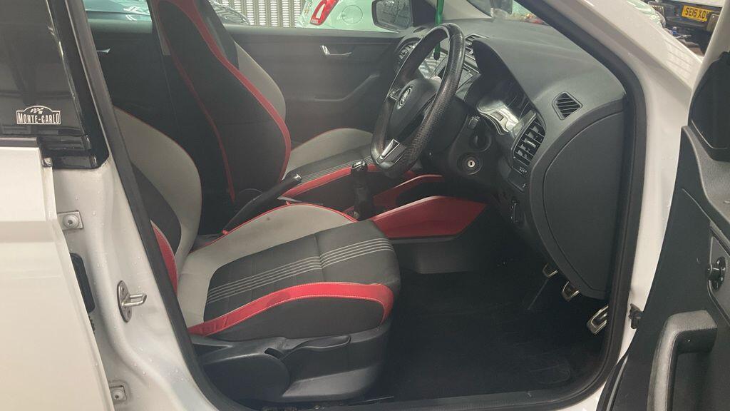 Skoda Fabia - Image 2