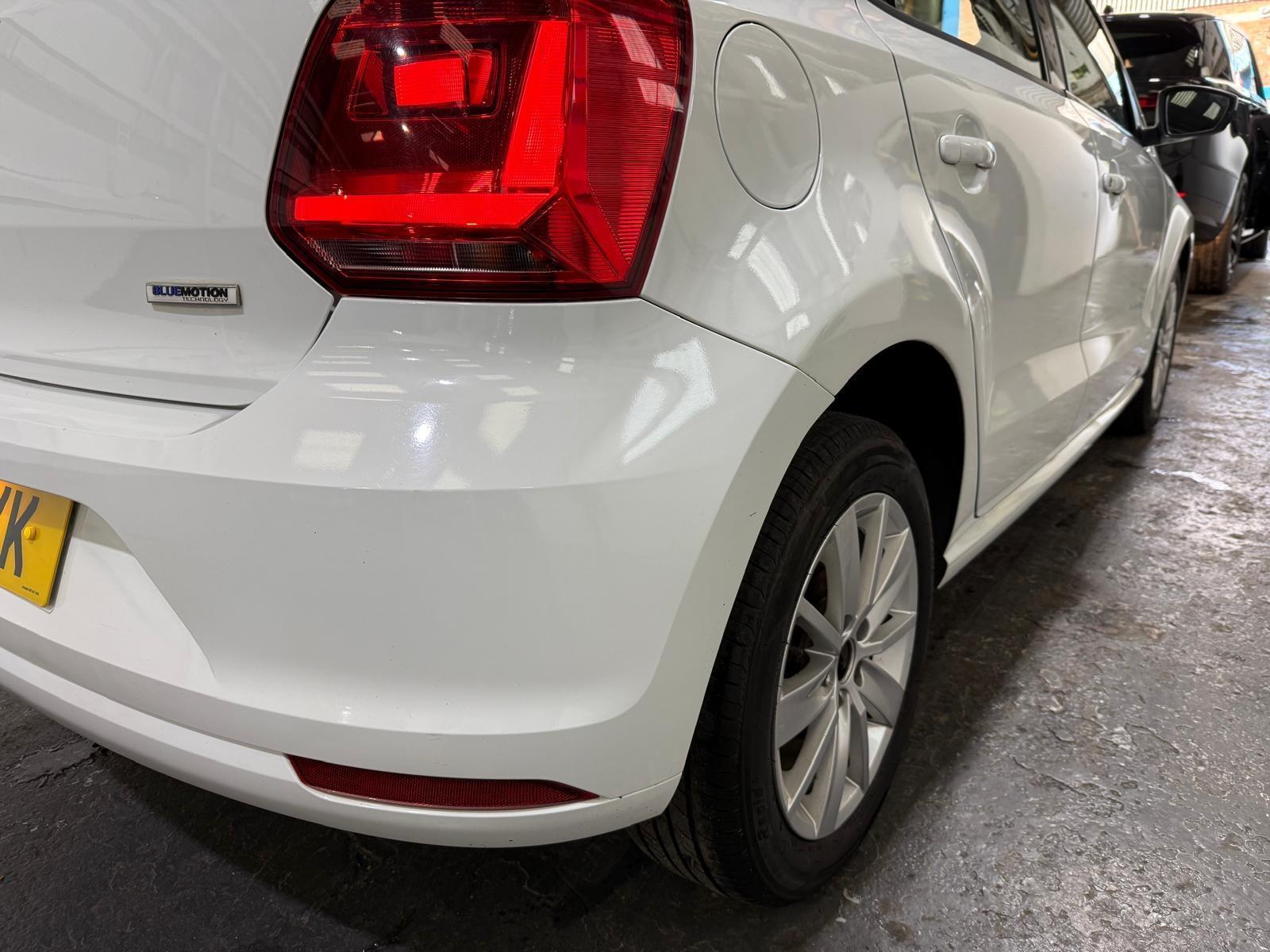 Volkswagen Polo - Image 7