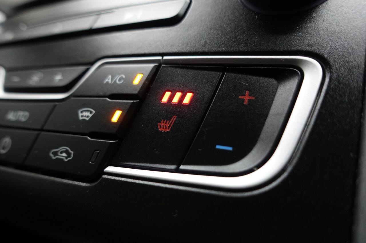 Ford Mondeo - Image 45