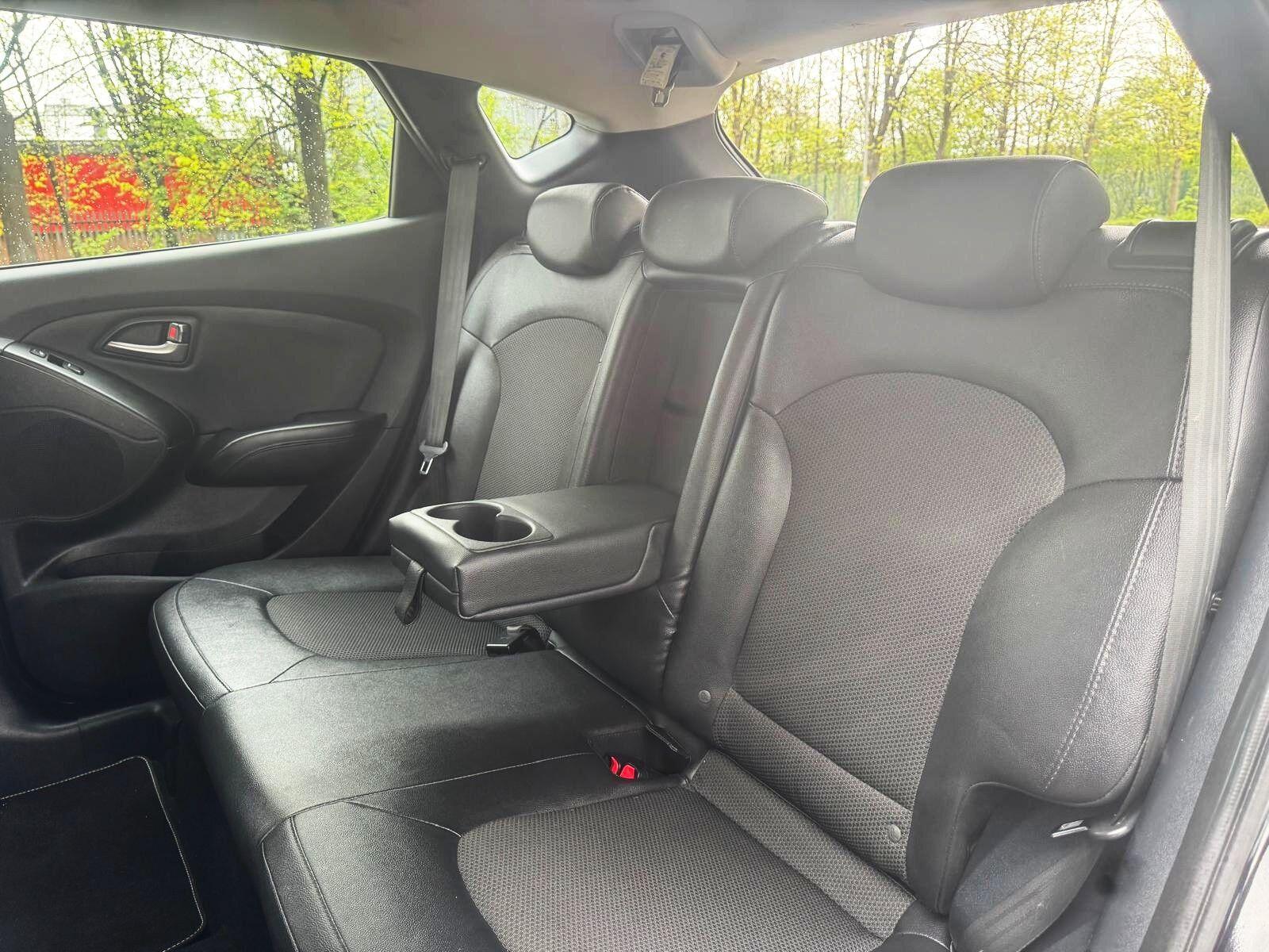 Hyundai ix35 - Image 25