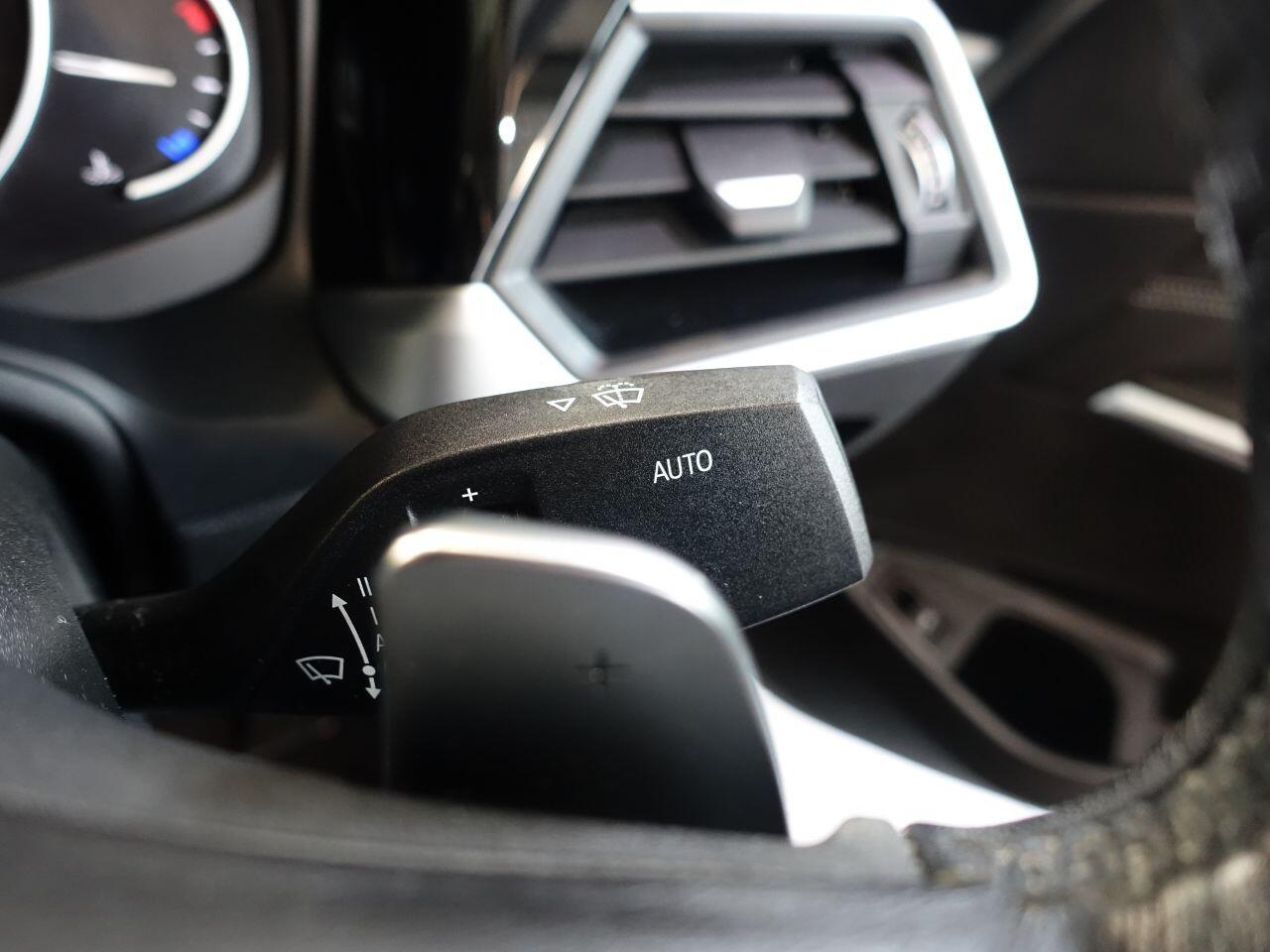 BMW 3 Series - Image 22