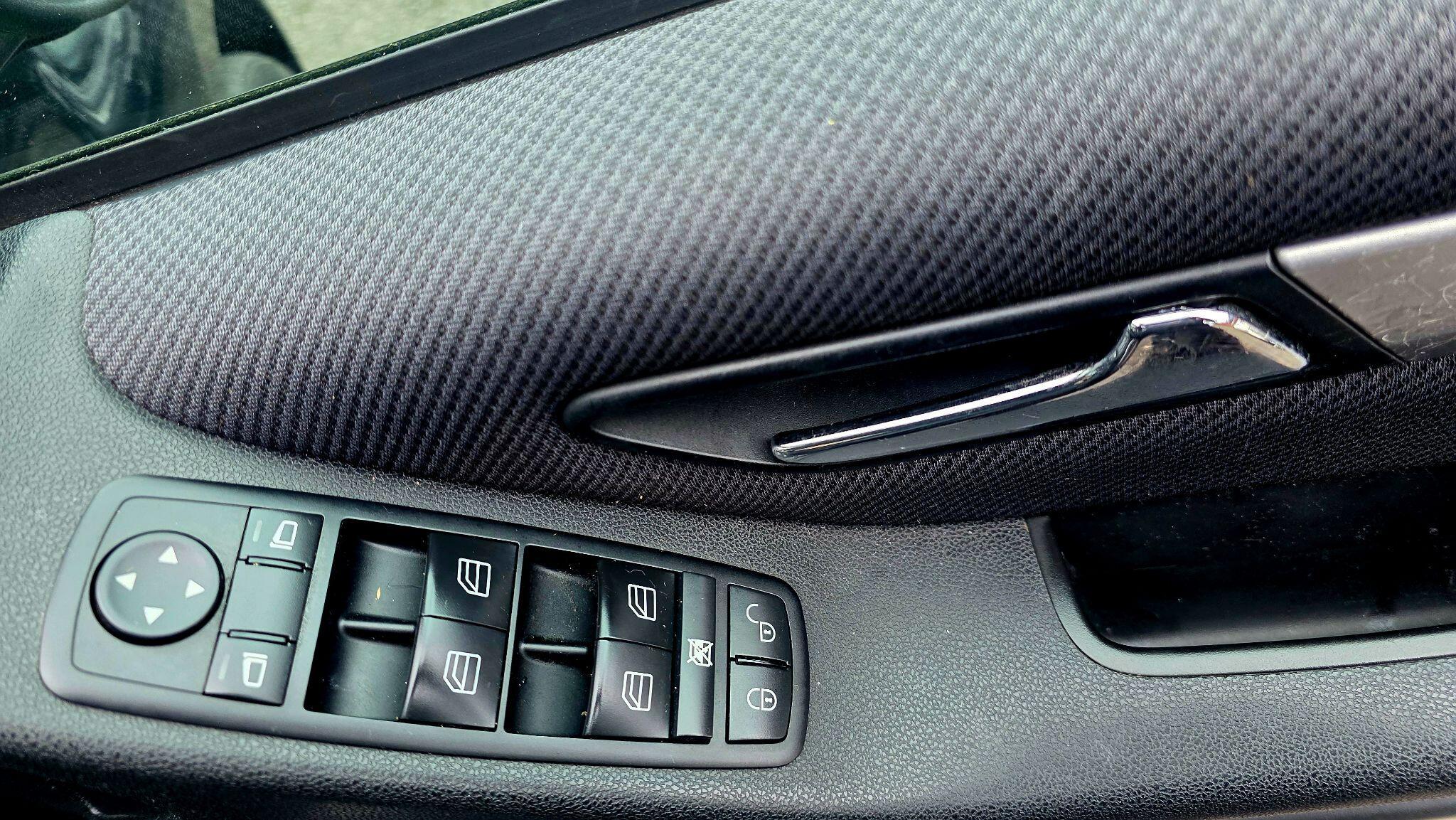 Mercedes B Class - Image 21