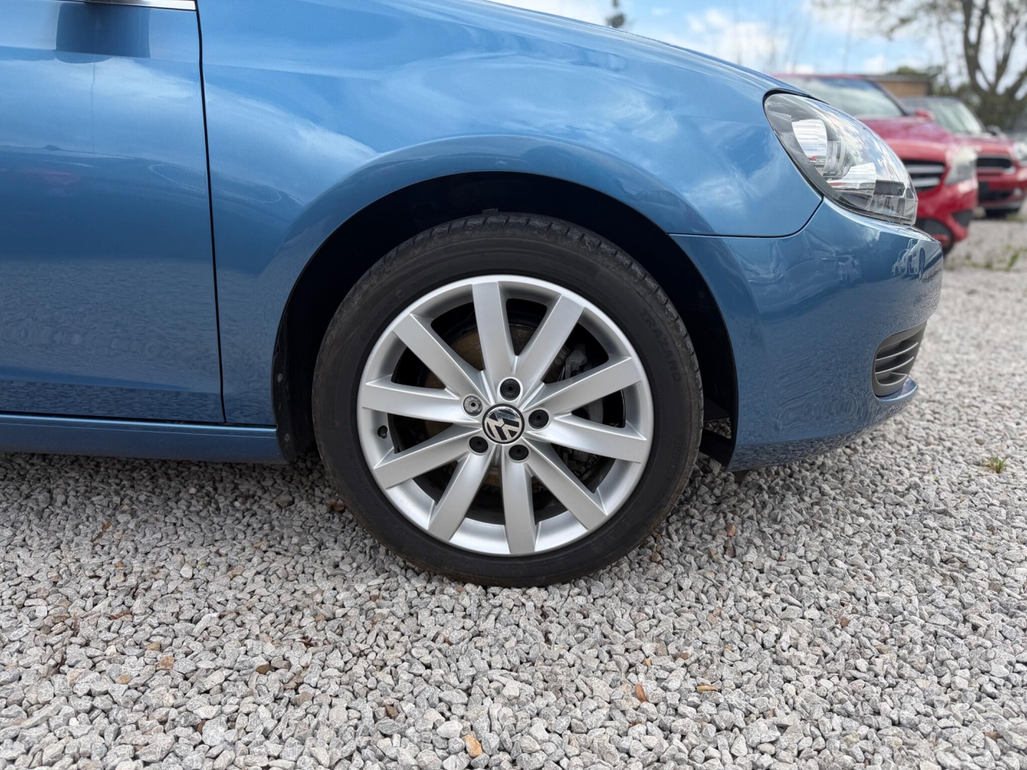 Volkswagen Golf - Image 31