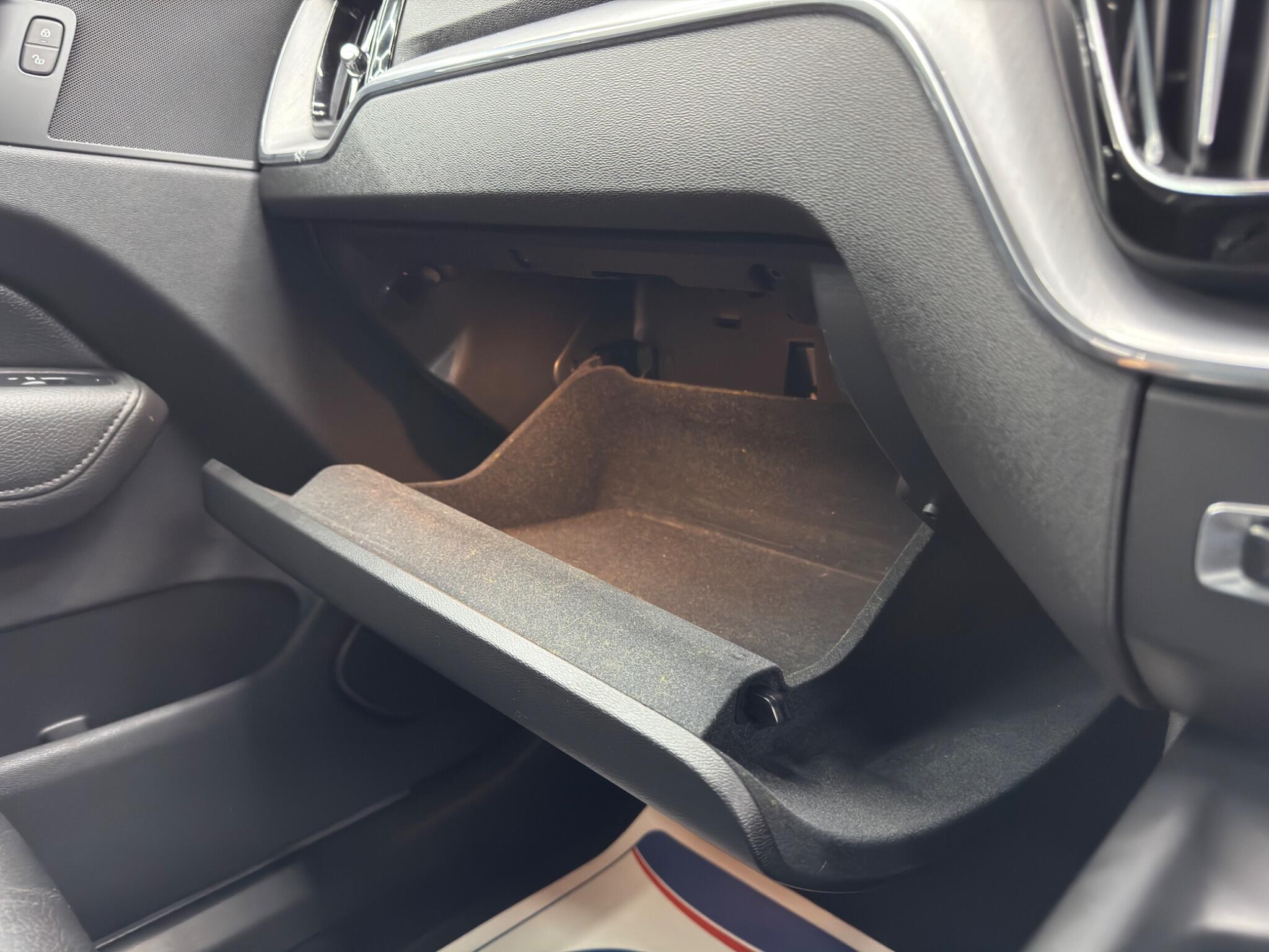 Volvo XC60 - Image 41