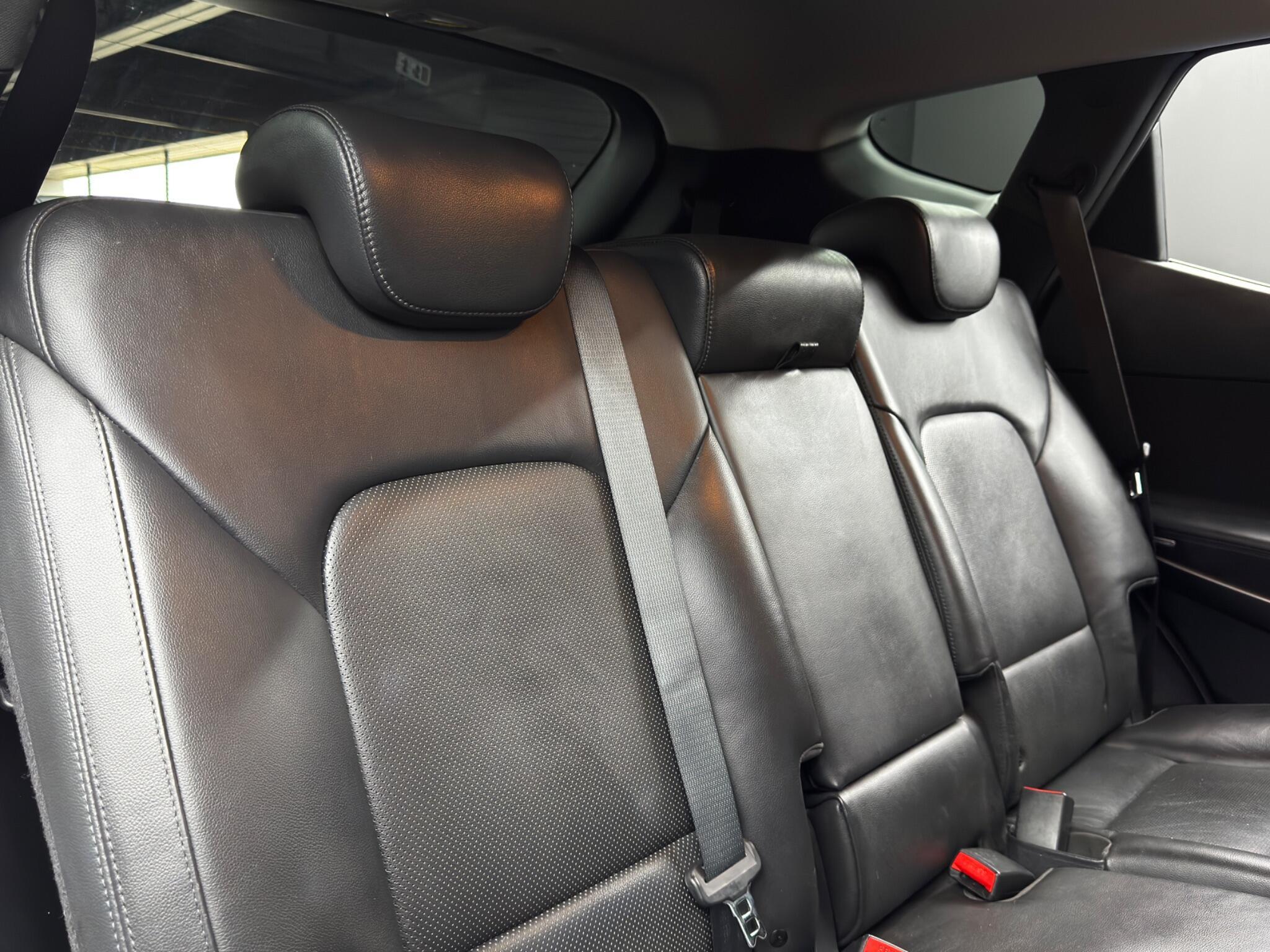 Hyundai Santa Fe - Image 15