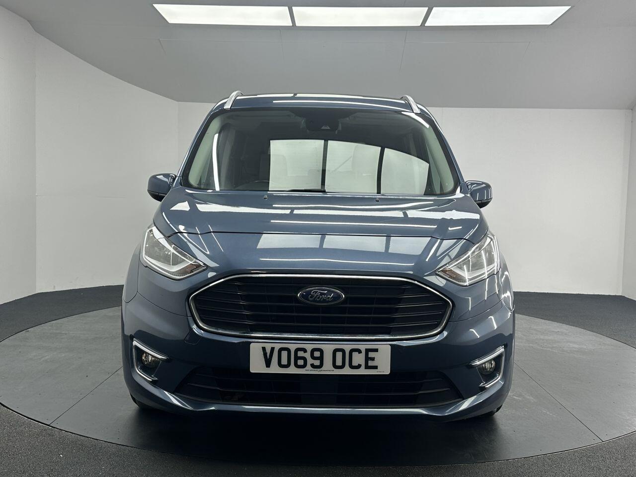 Ford Grand Tourneo Connect - Image 4