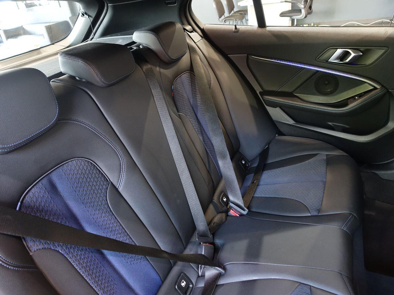 BMW 1 Series - Image 15