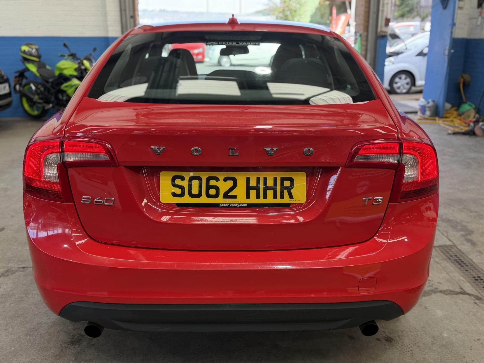 Volvo S60 - Image 4