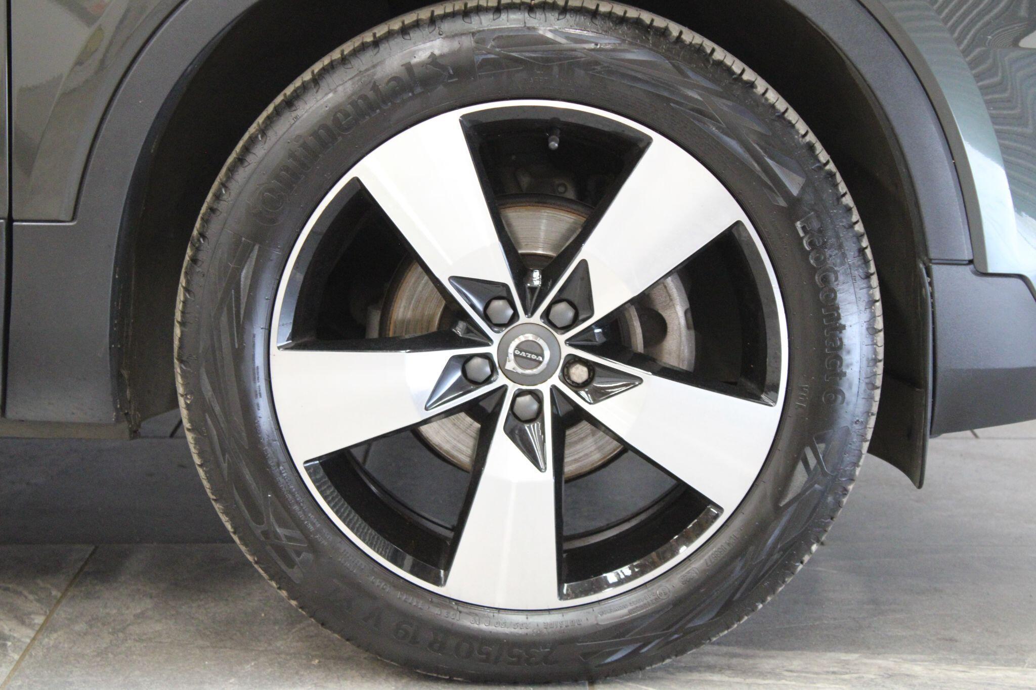 Volvo XC40 - Image 35