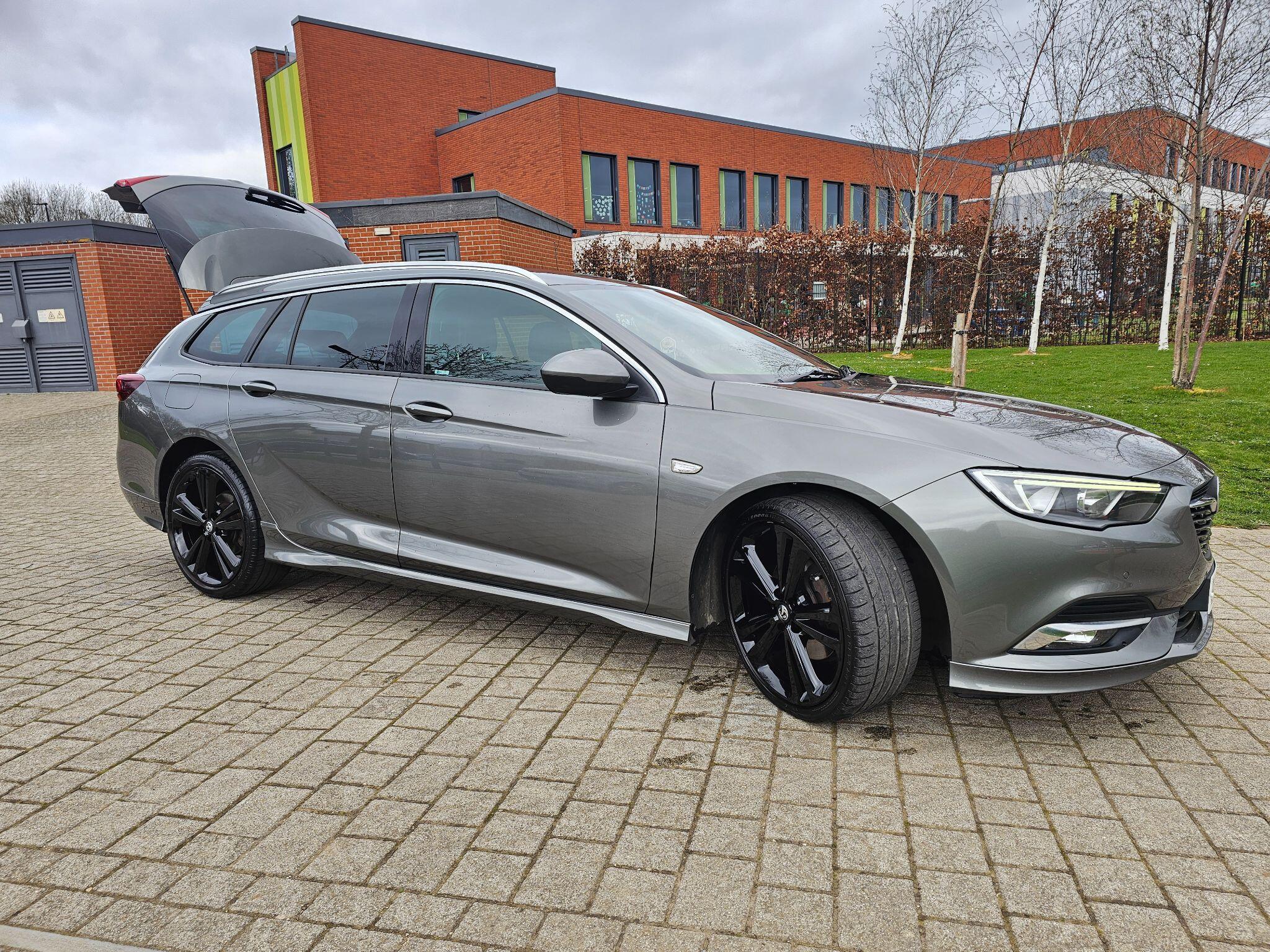 Vauxhall Insignia - Image 6
