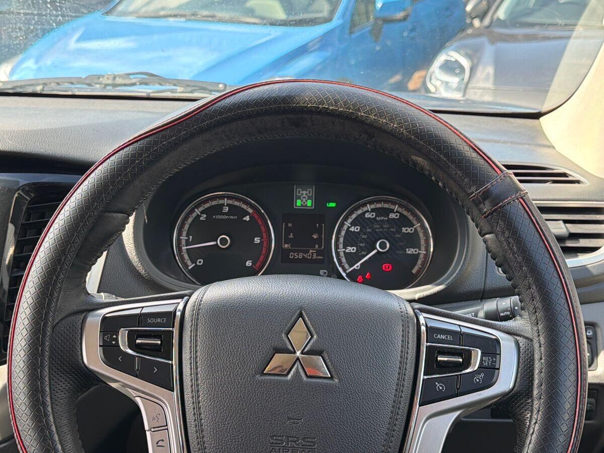 Mitsubishi L200 - Image 16
