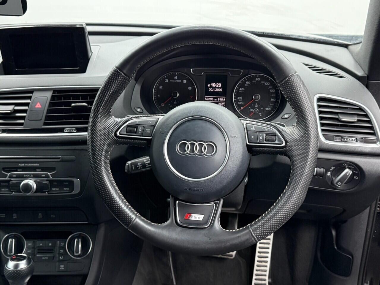 Audi Q3 - Image 17