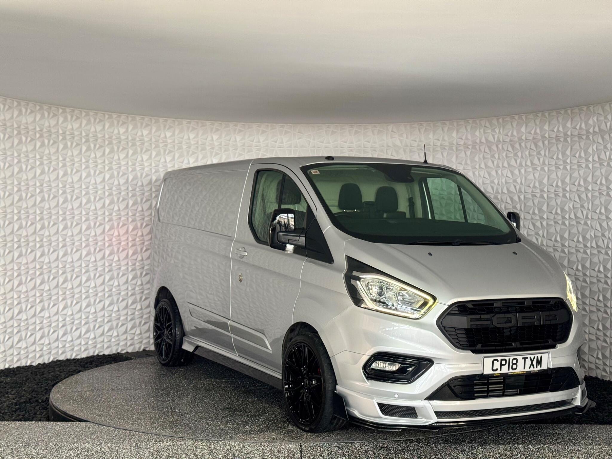 Ford Transit Custom - Image 6