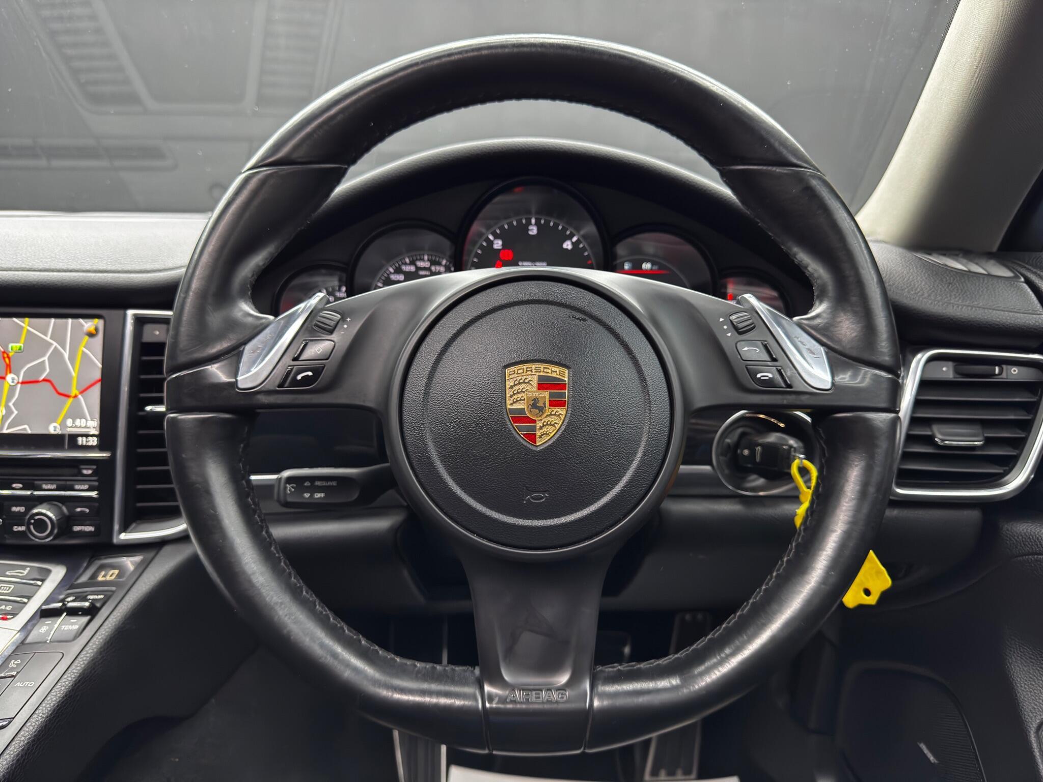 Porsche Panamera - Image 19