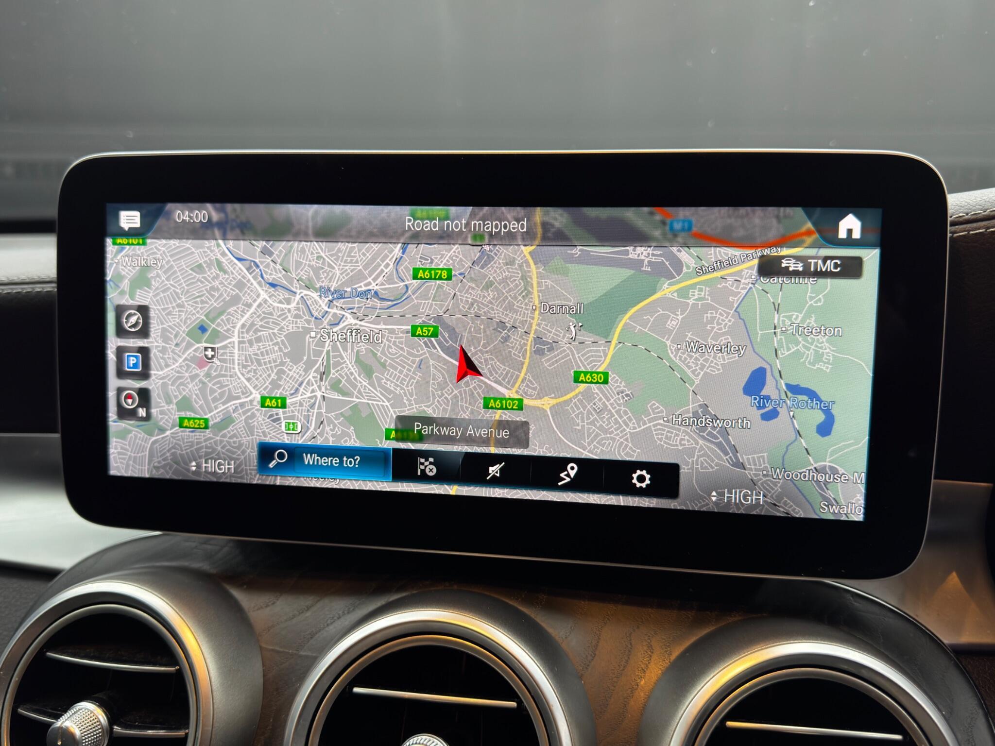 Mercedes GLC - Image 29