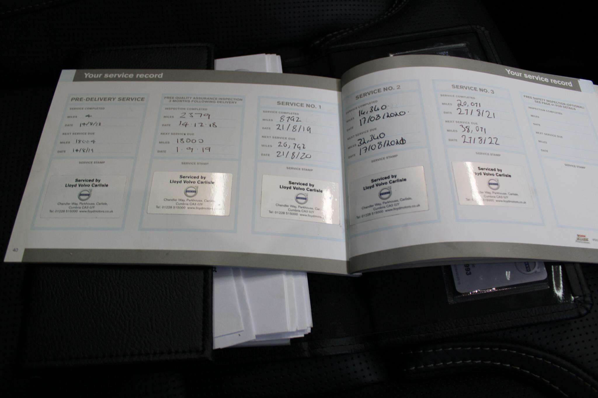 Volvo XC60 - Image 55