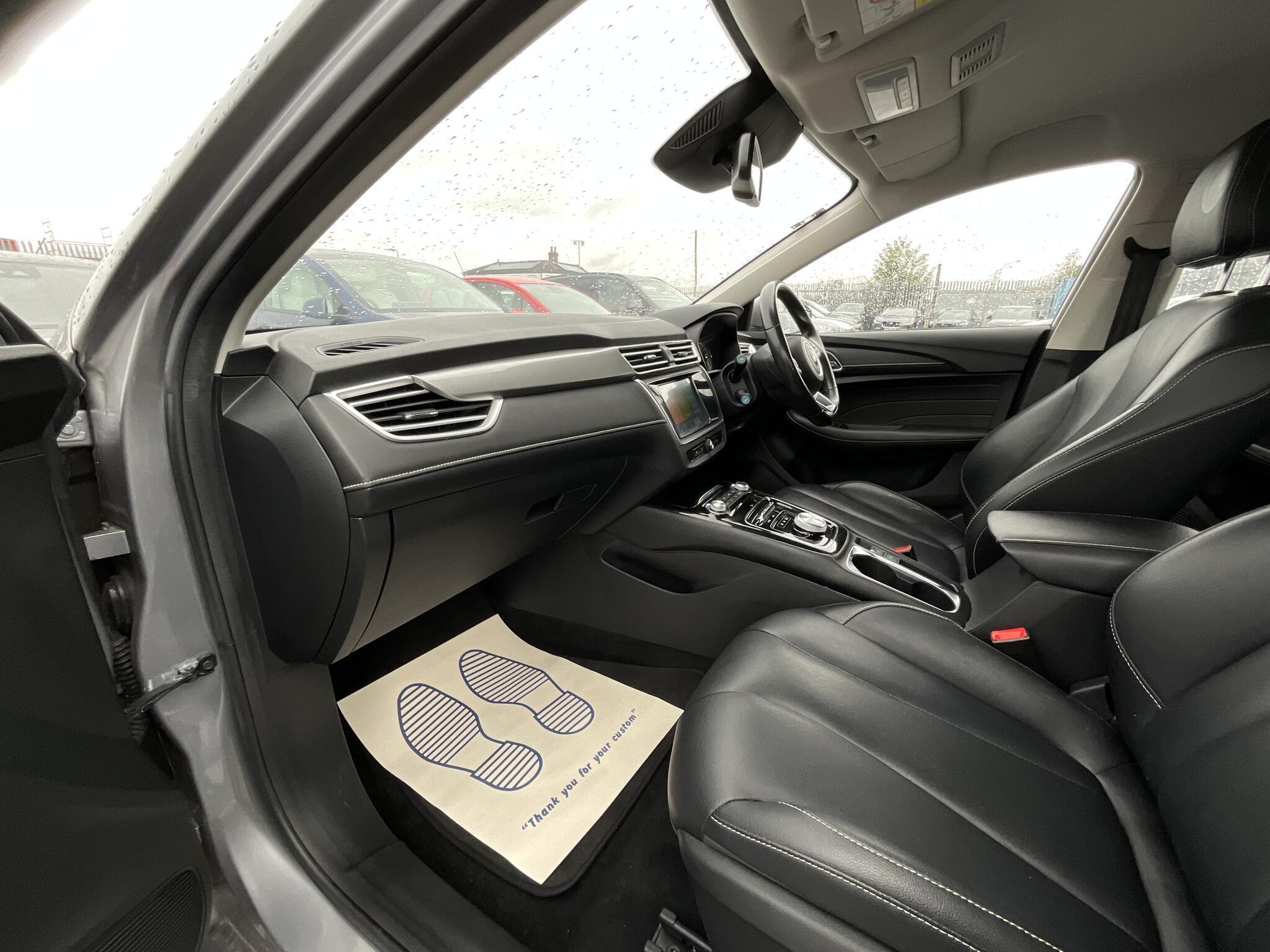 MG Mg 5 - Image 17