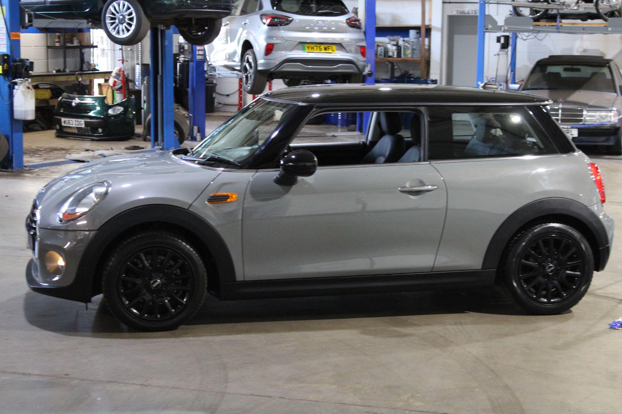 MINI Hatch - Image 5