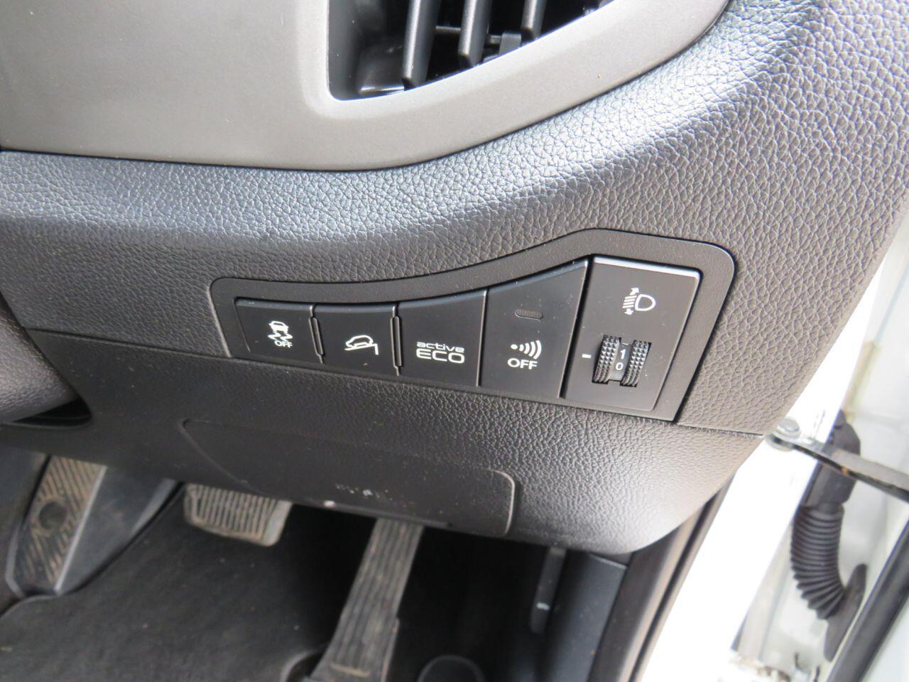 Kia Sportage - Image 11