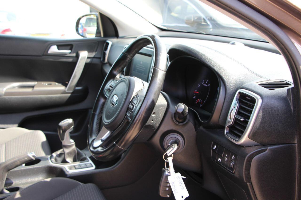 Kia Sportage - Image 13