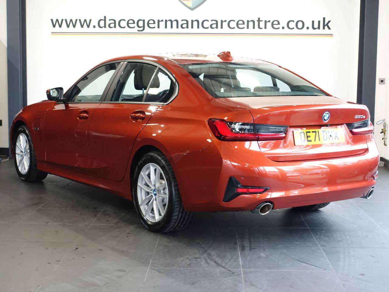 BMW 3 Series - Image 10